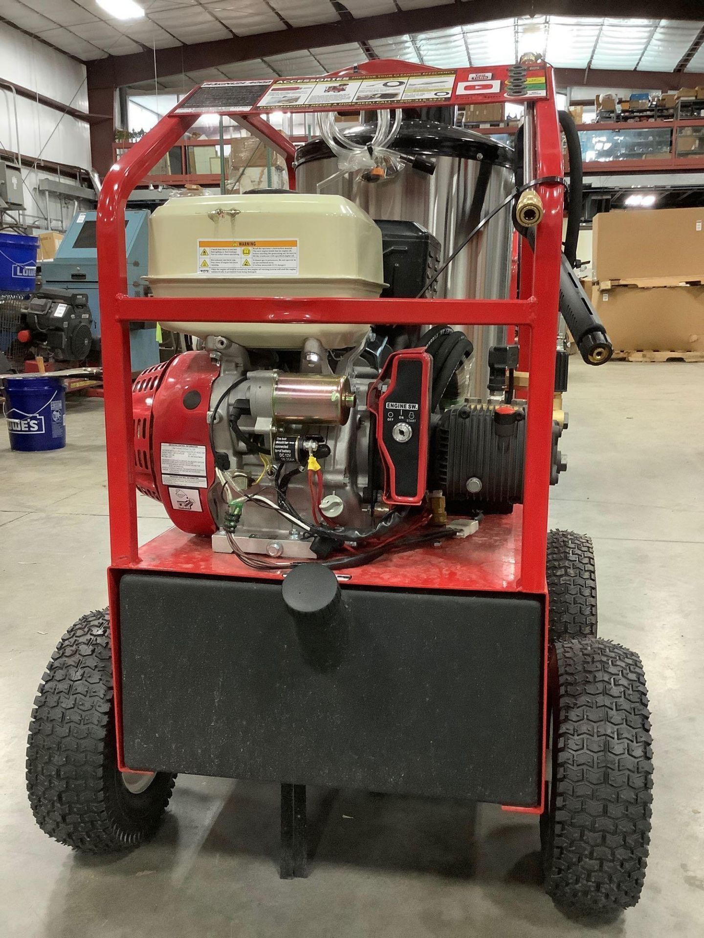 UNUSED 2021 MAGNUM 4000 SERIES GOLD HOT WATER PRESSURE WASHER,DIESEL GAS POWER, ELECTRIC START, APPR - Image 9 of 15