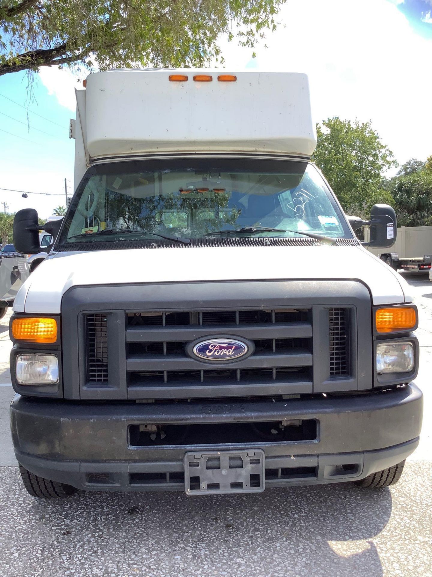 2014 FORD ECONOLINE E-350 SUPER DUTY EXTENDED MOBILITY VAN , AUTOMATIC, AC/ HEAT AIR CONDITION, BRAU - Image 14 of 34