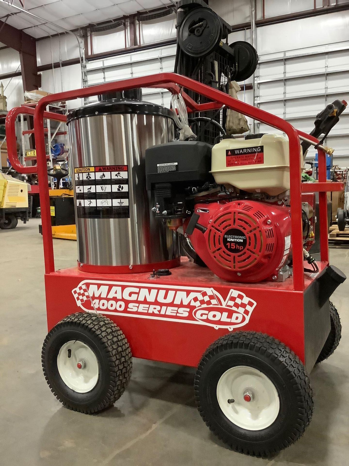 UNUSED 2021 MAGNUM 4000 SERIES GOLD HOT WATER PRESSURE WASHER,DIESEL GAS POWER, ELECTRIC START, APPR - Image 2 of 15