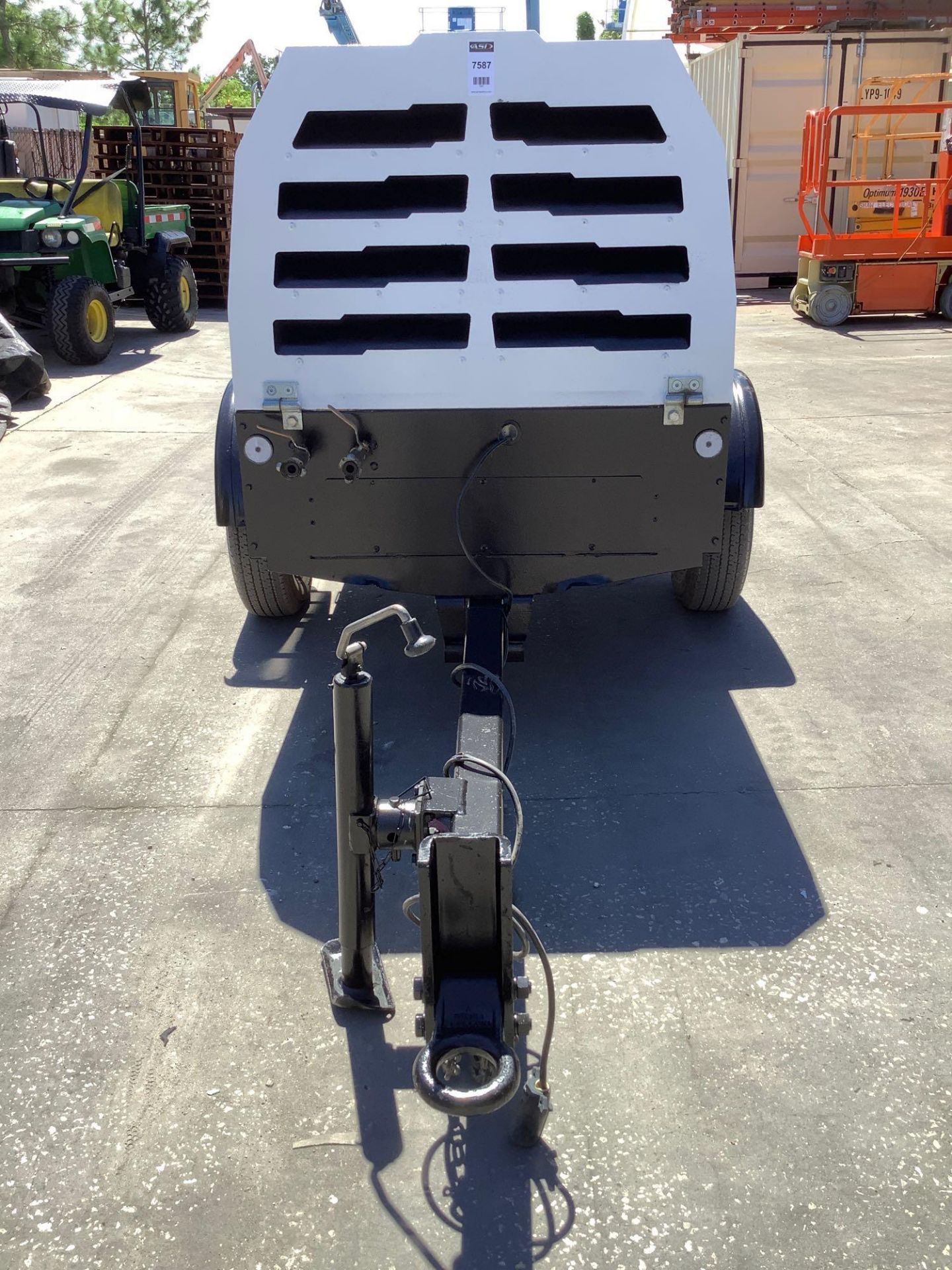 2016 ROTAIR ULTRA SILENT AIR COMPRESSOR MODEL D185T4F, TRAILER MOUNTED, DIESEL, KOHLER ENGINE, APPRO - Image 13 of 16