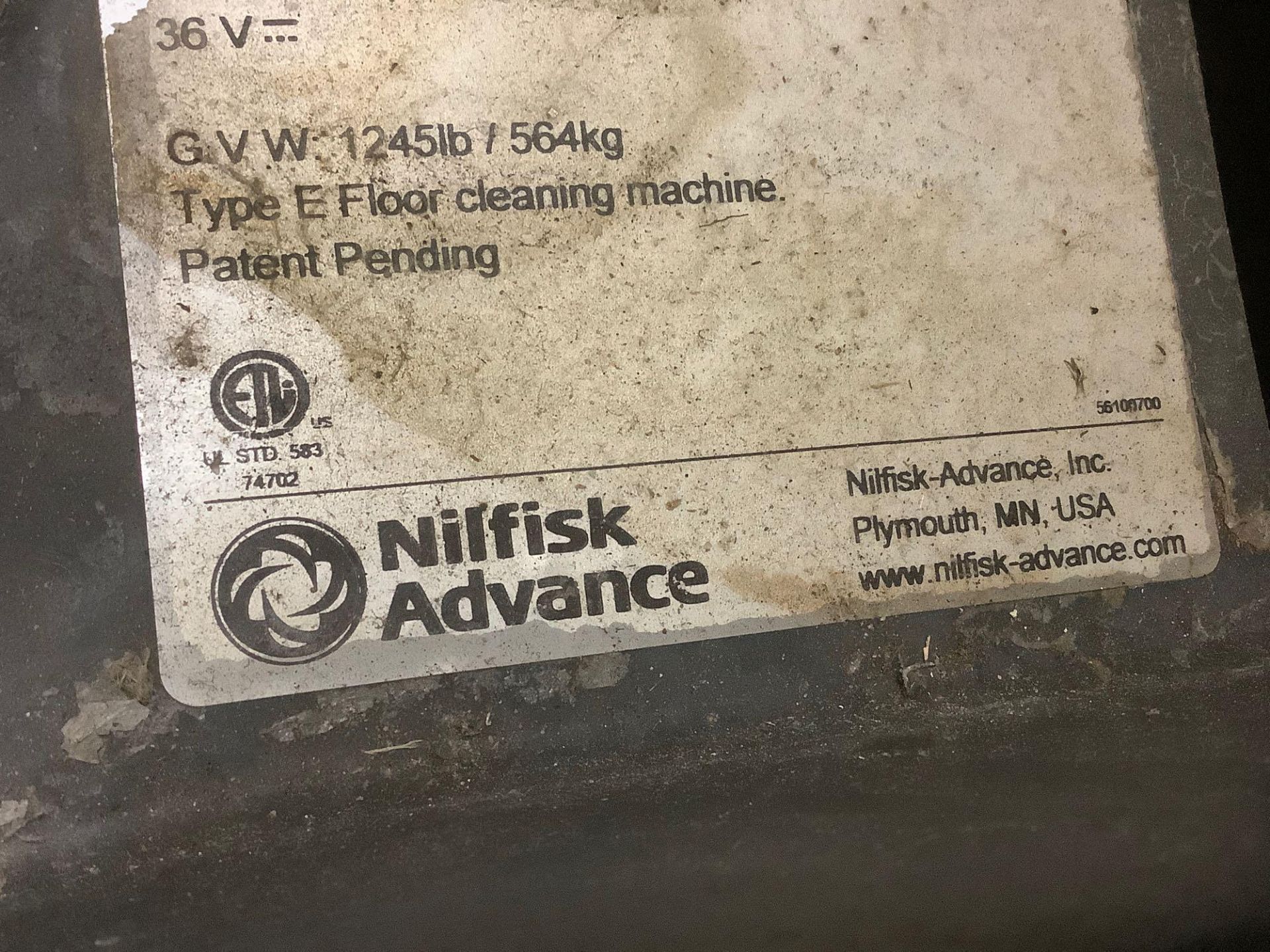 NILFISK ADVANCE FLOOR CLEANING MACHINE MODEL WARRIOR 286-C, ELECTRIC, APPROX 36VOLTS, DEAD BATTERY C - Image 10 of 11