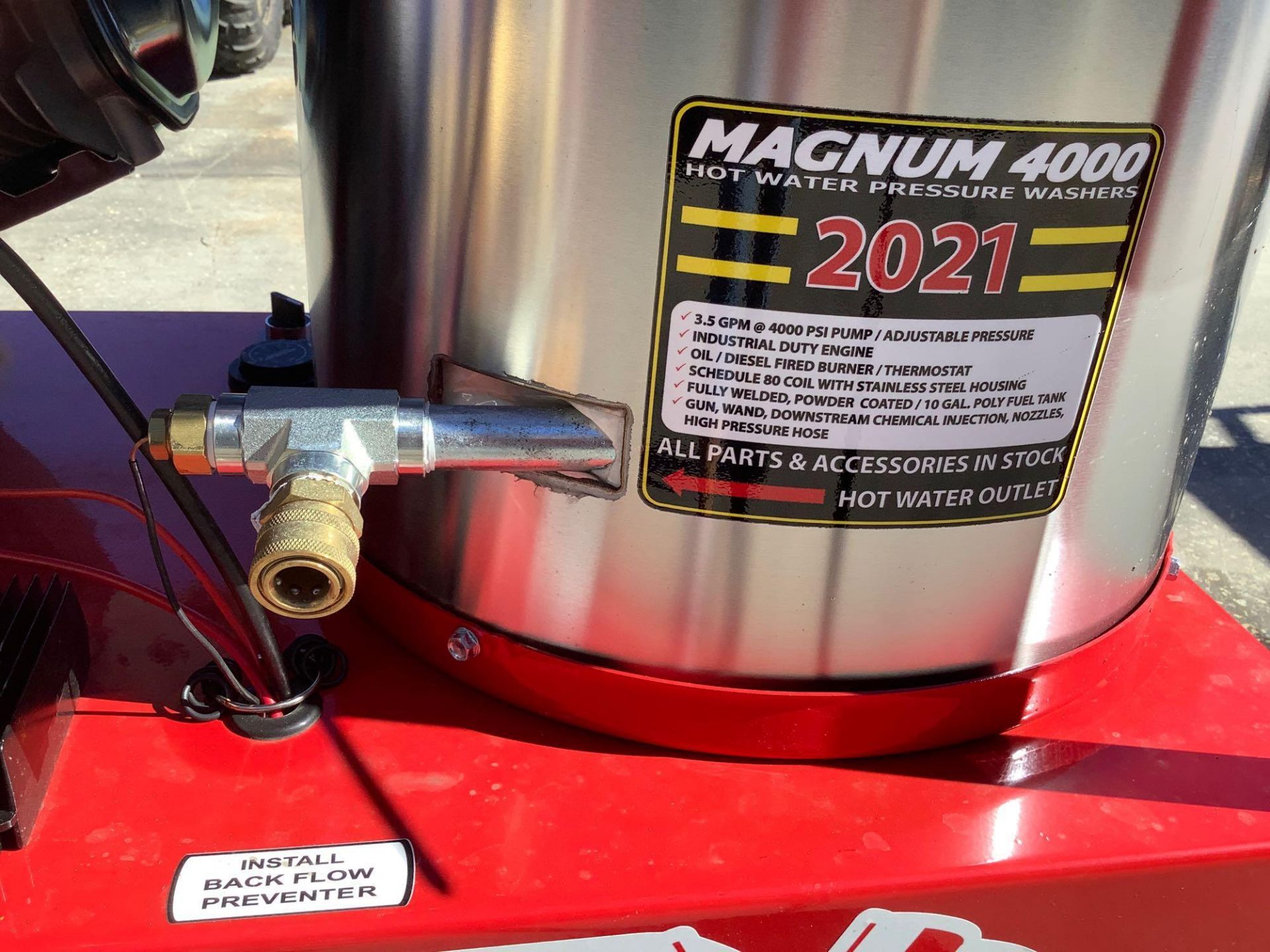 UNUSED 2021 MAGNUM 4000 SERIES GOLD HOT WATER PRESSURE WASHER,DIESEL GAS POWER, ELECTRIC START, APPR - Image 12 of 14