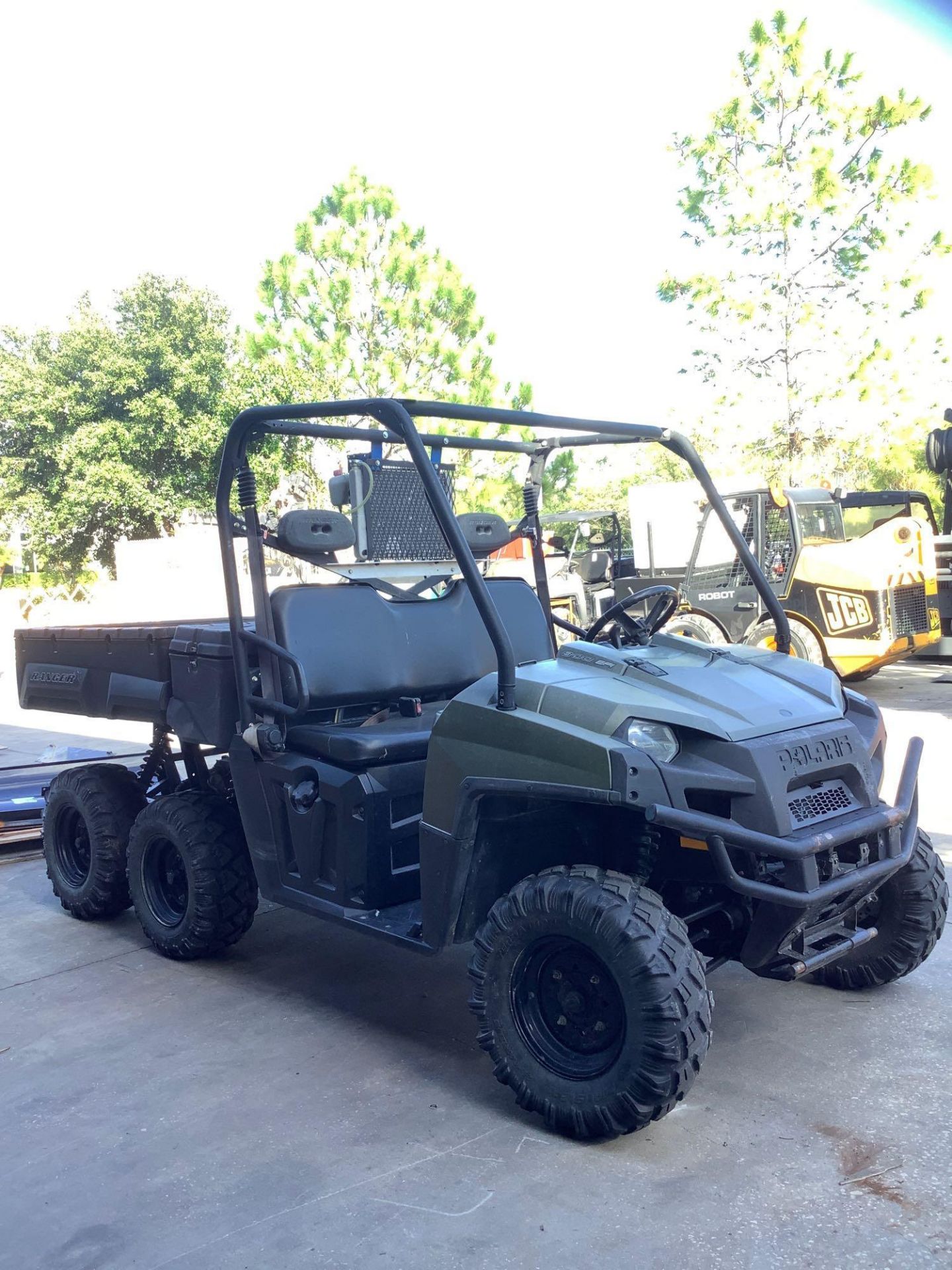 2011 POLARIS 6x6 RANGER 700, GAS POWERED, AWD, AUTOMATIC DUMP BED, STORAGE BOX APPROX 5FT LONG, HITC - Image 4 of 23