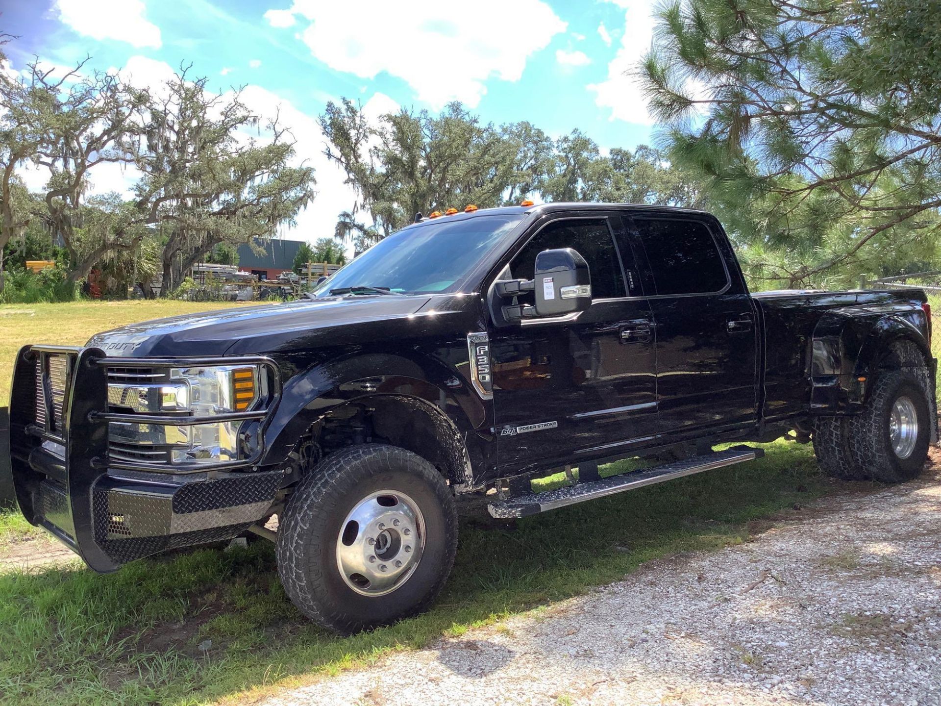 2019 FORD F-350 LARIAT CREW CAB LONG BED FX4 OFF ROAD SUPER DUTY POWER STROKE , TURBO DIESEL, AUTOMA