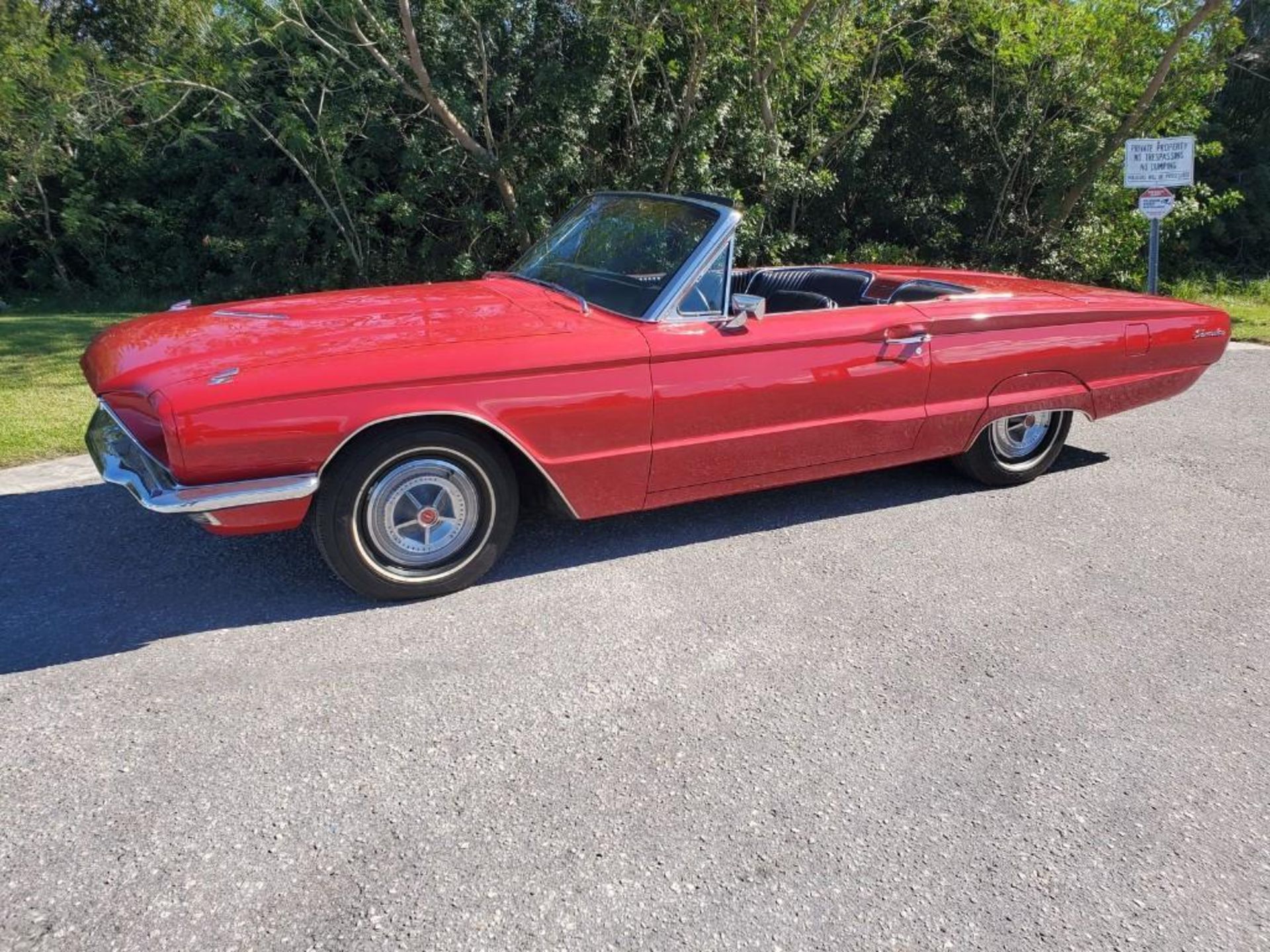 1966 FORD THUNDERBIRD CONVERTIBLE, A/C, ROADSTER TOP, ALL POWER, 390 V8