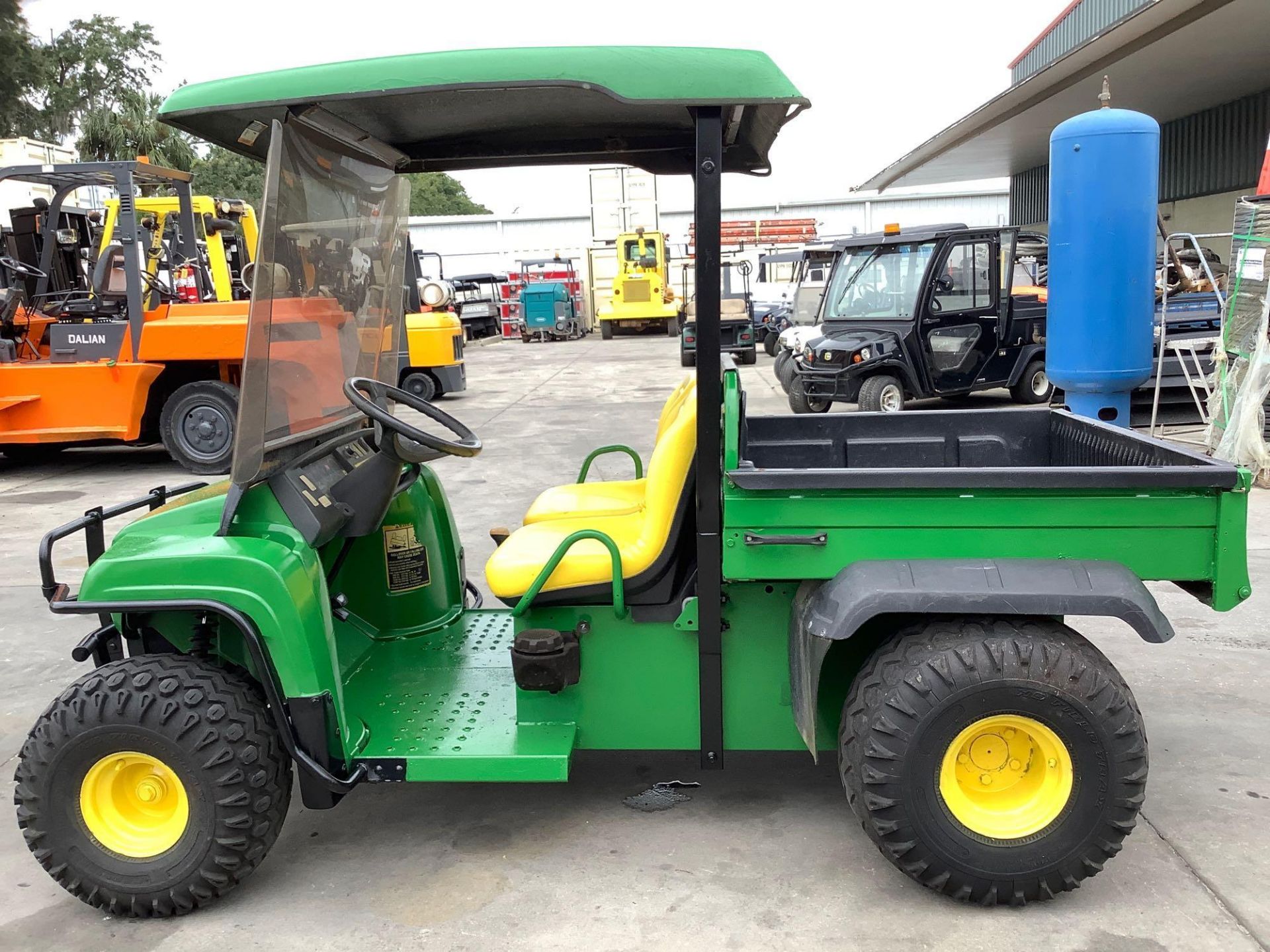 JOHN DEERE ATV, GAS POWERED, MANUAL DUMP BED, NEW SEATS & BATTERIES, RUNS AND OPERATES - Image 6 of 13