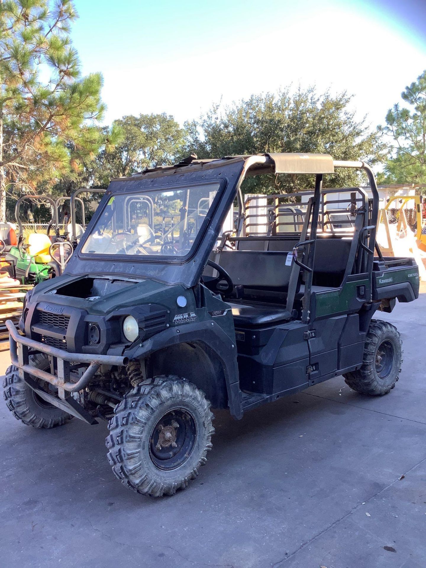 2016 KAWASAKI MULE PRO-DXT ATV, DIESEL, 4x4, CREW CAB, ELECTRIC POWER STEERING, BALL HITCH, 4WD, HAS