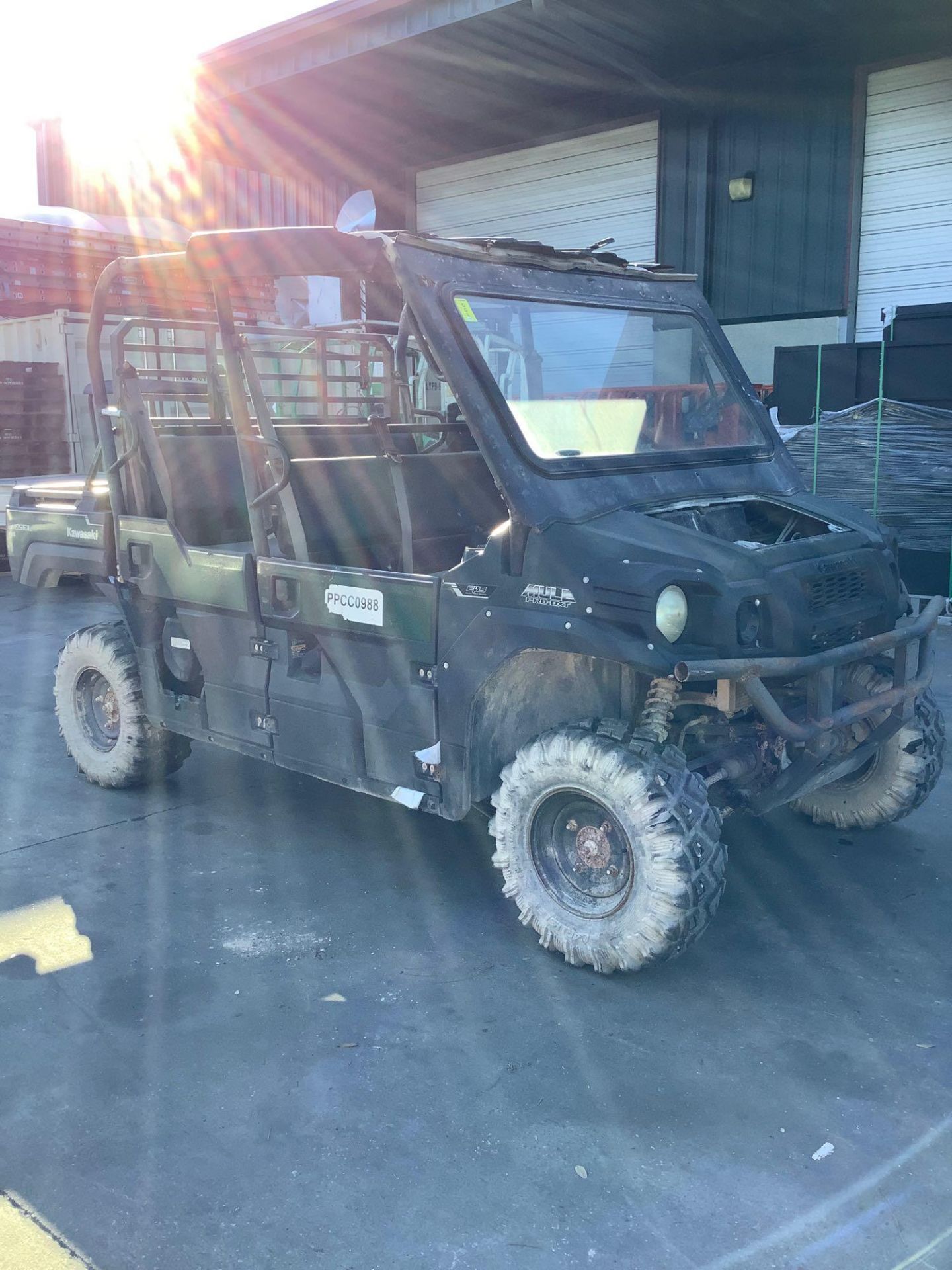 2016 KAWASAKI MULE PRO-DXT ATV, DIESEL, 4x4, CREW CAB, ELECTRIC POWER STEERING, BALL HITCH, 4WD, HAS - Image 11 of 19