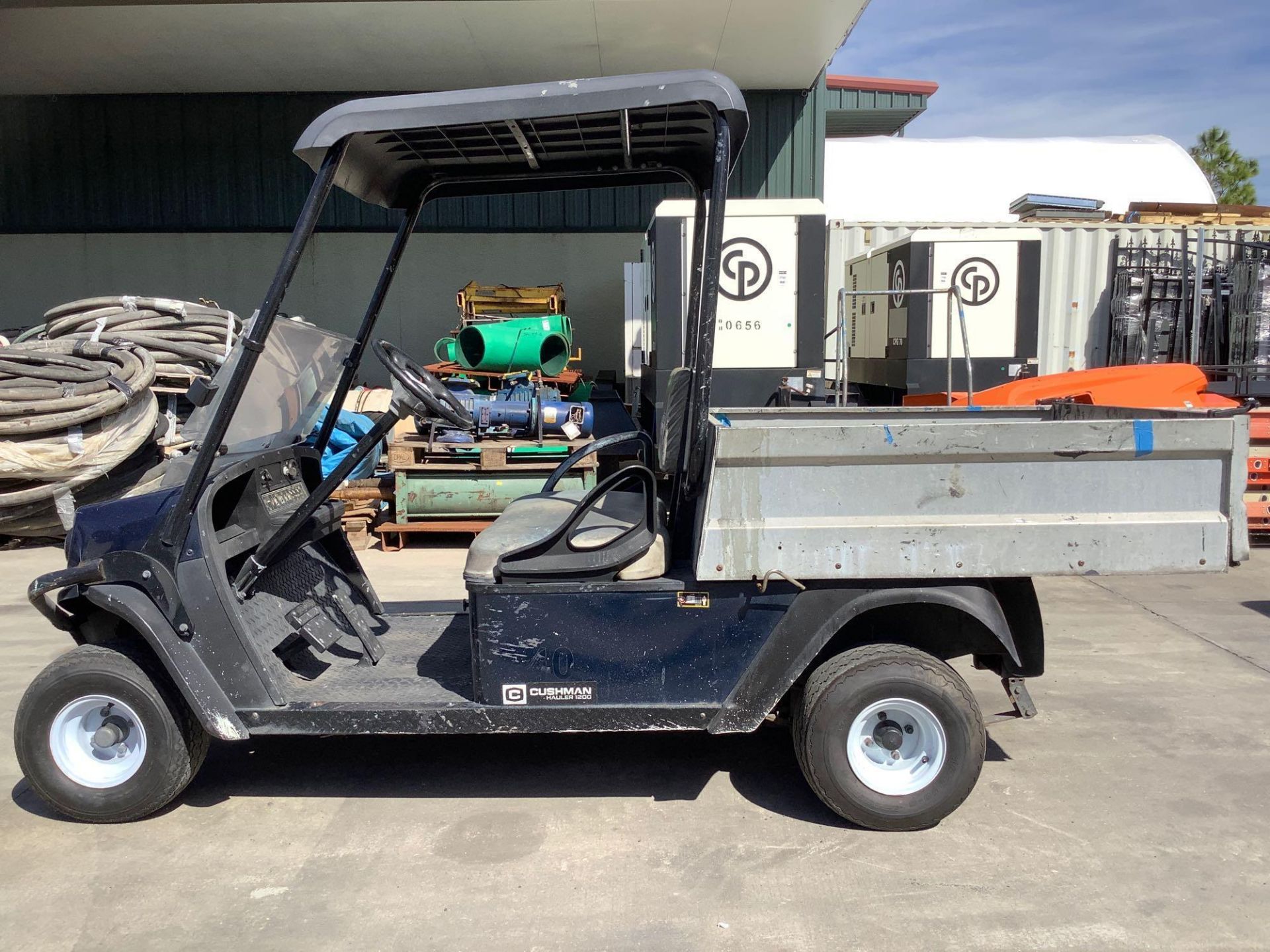 2016 CUSHMAN TEXTRON GOLF CART MODEL CSH HAUL 1200 G, GAS POWERED, KAWASAKI ENGINE, MANUAL DUMP BED, - Image 8 of 14