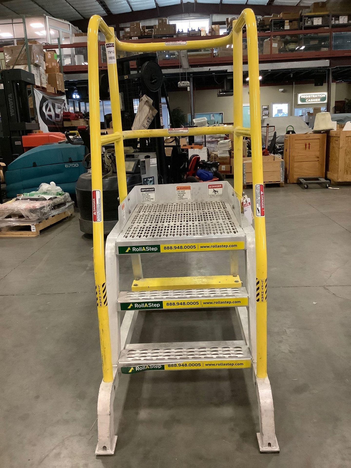 ROLLASTEP TR TILT N ROLL SERIES INDUSTRIAL LADDER, ALUMINUM CONSTRUCTION, APPROX 70in TALL x 32in WI - Image 9 of 9