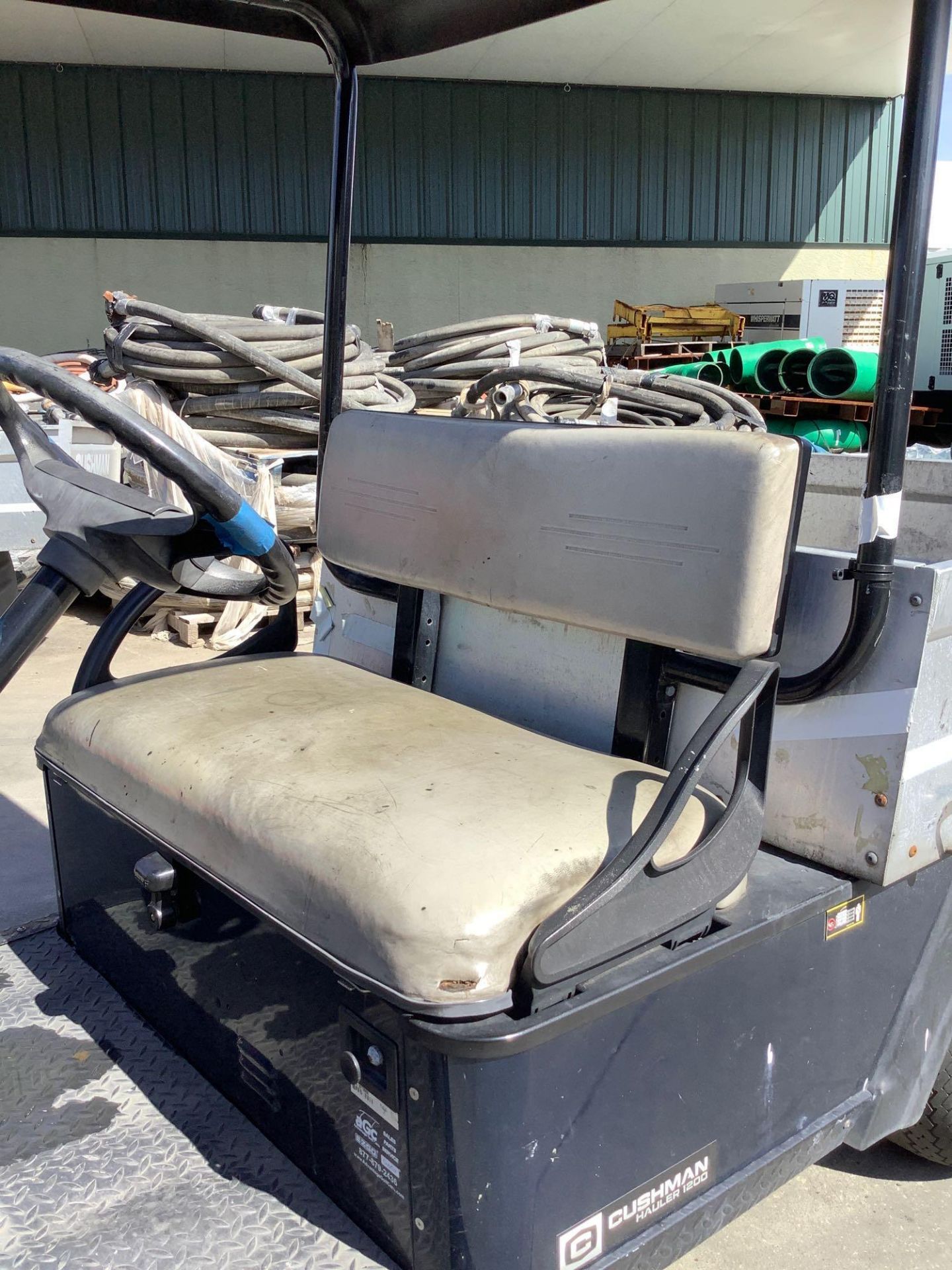 2016 CUSHMAN TEXTRON GOLF CART MODEL CSH HAUL 1200 G, GAS POWERED, KAWASAKI ENGINE, MANUAL DUMP BED, - Image 10 of 11