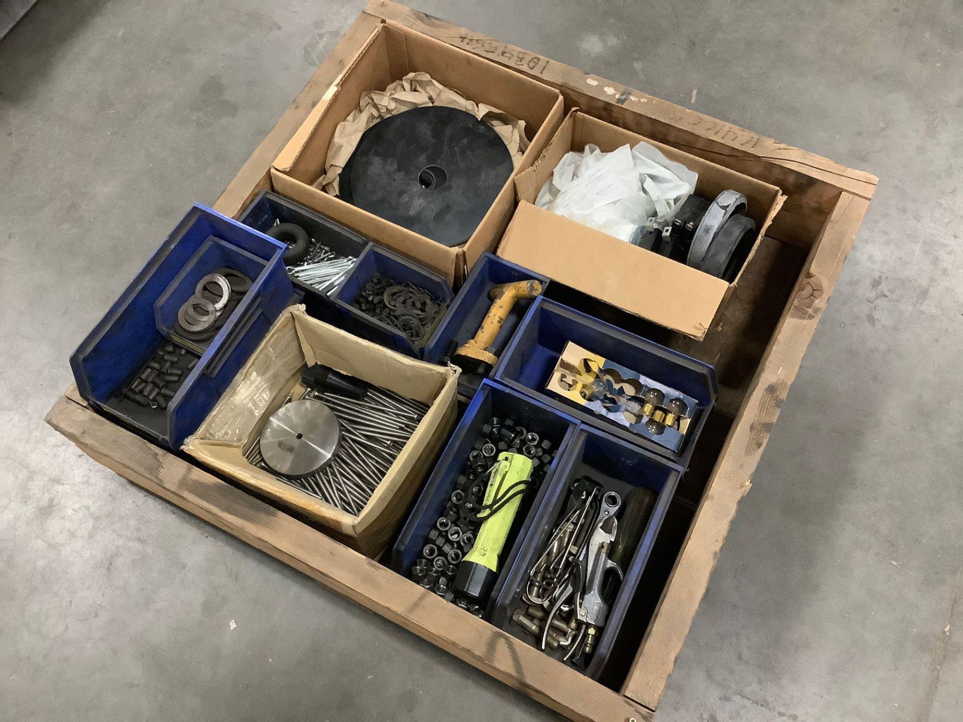 PALLET OF ASSORTED WASHERS, NUTS, BOLTS & MISCELLANEOUS - Image 6 of 6