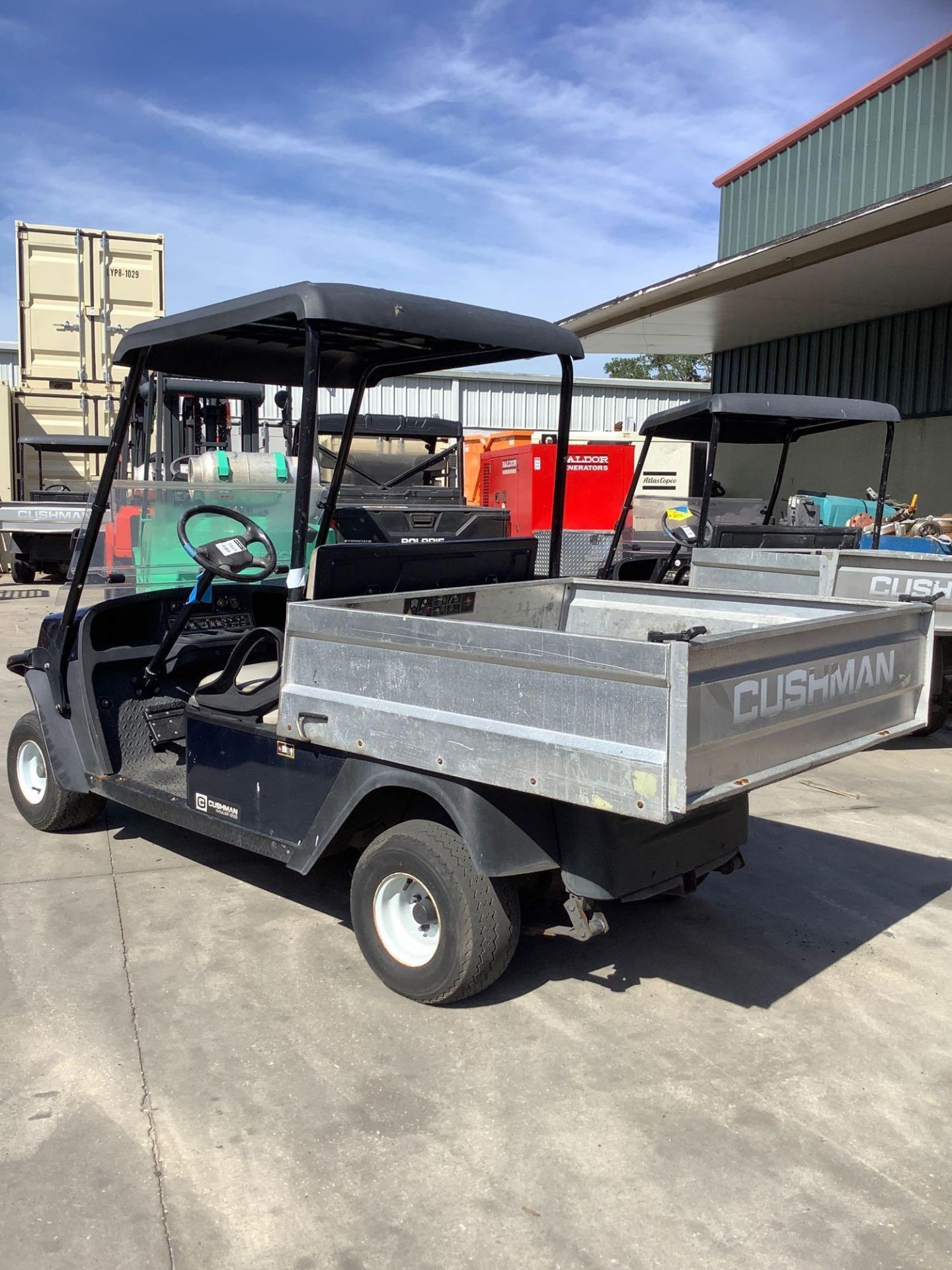 2016 CUSHMAN TEXTRON GOLF CART MODEL CSH HAUL 1200 G, GAS POWERED, KAWASAKI ENGINE, MANUAL DUMP BED, - Image 6 of 11