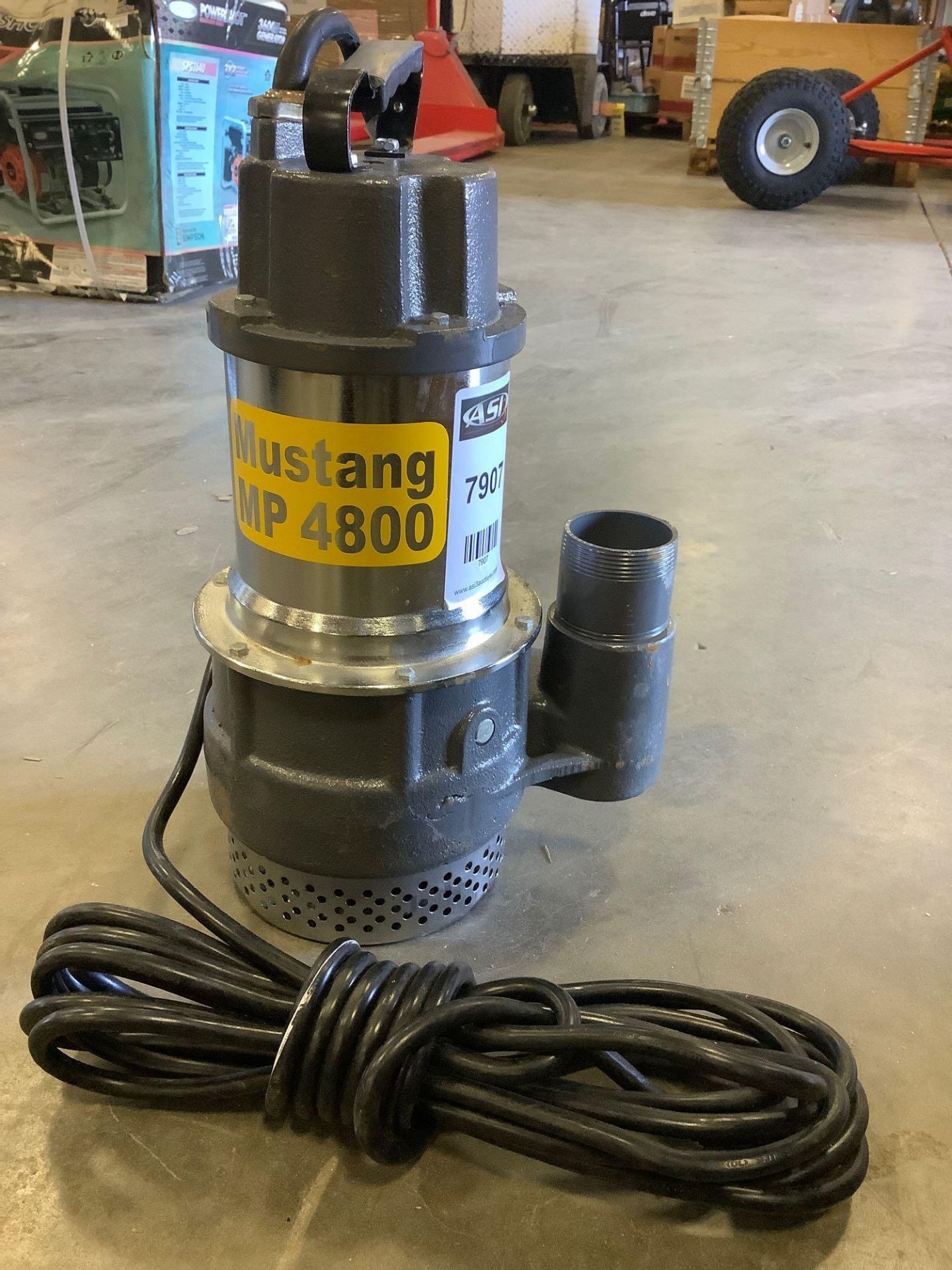 SUBMERSIBLE MUSTANG MP4800 PUMP