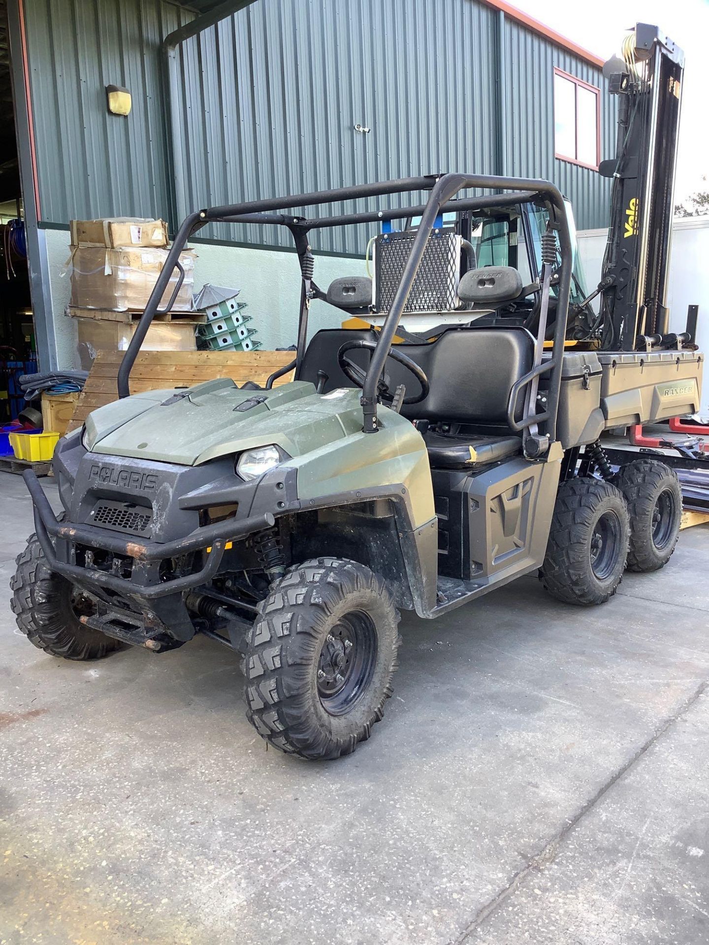 2011 POLARIS 6x6 RANGER 700, GAS POWERED, AWD, AUTOMATIC DUMP BED, STORAGE BOX APPROX 5FT LONG, HITC - Image 11 of 23