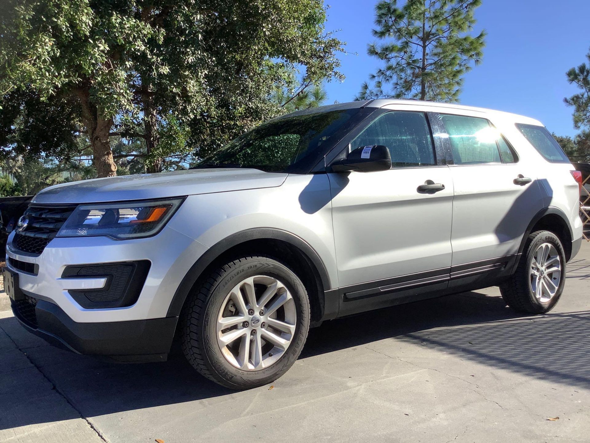 2017 FORD EXPLORER XLT UTILITY SUV, AUTOMATIC TRANSMISSION, AWD, NEW ALTERNATOR, NEW BATTERY, GOOD Y