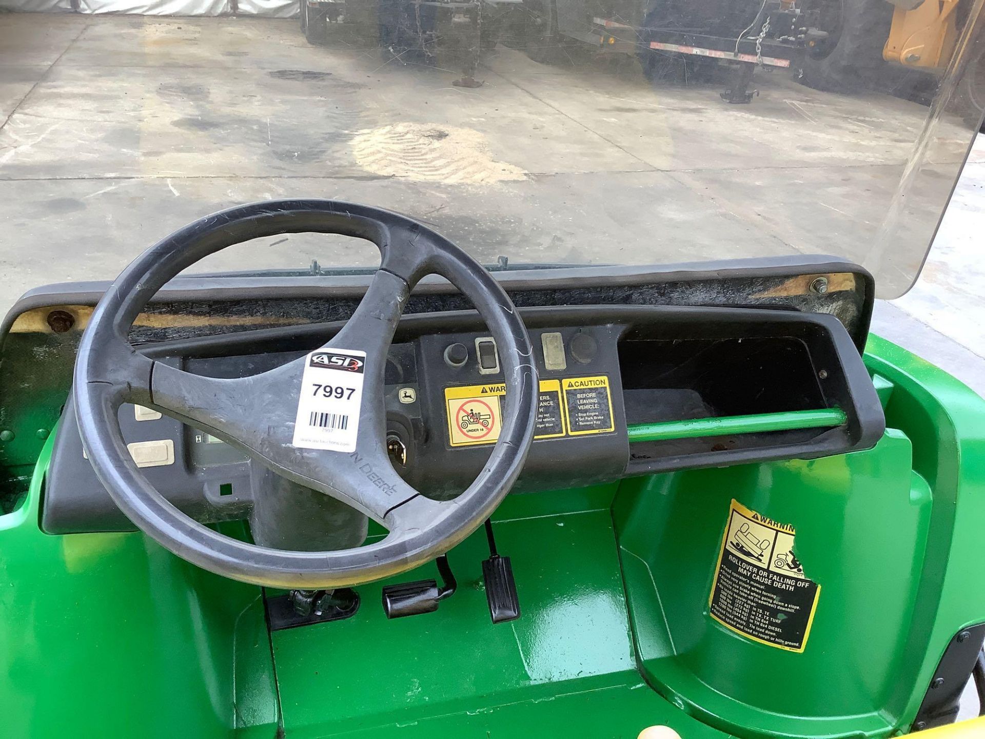 JOHN DEERE ATV, GAS POWERED, MANUAL DUMP BED, NEW SEATS & BATTERIES, RUNS AND OPERATES - Image 10 of 13