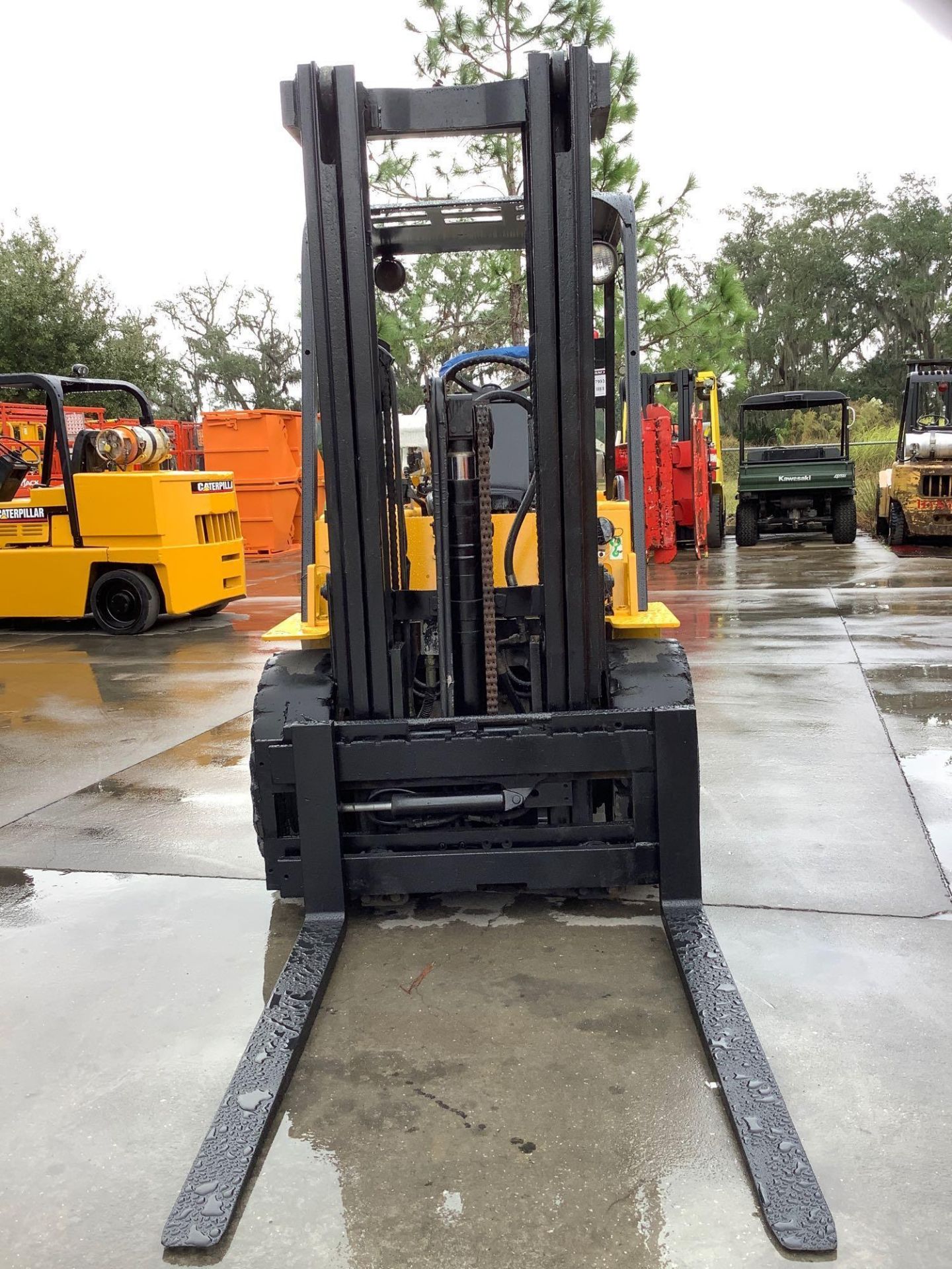 CATERPILLAR LP FORKLIFT MODEL V50D, APPROX MAX CAPACITY 5000LBS, APPROX MAX HEIGHT 173in, TILT - Image 10 of 15