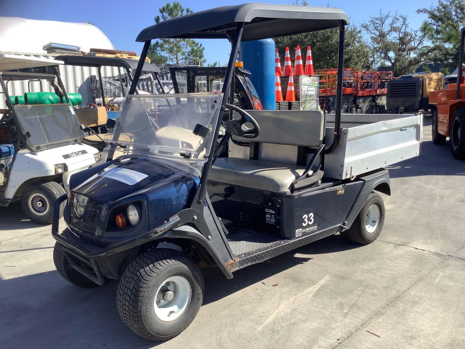 2016 CUSHMAN TEXTRON GOLF CART MODEL CSH HAUL 1200 G, GAS POWERED, KAWASAKI ENGINE, MANUAL DUMP BED, - Image 9 of 15