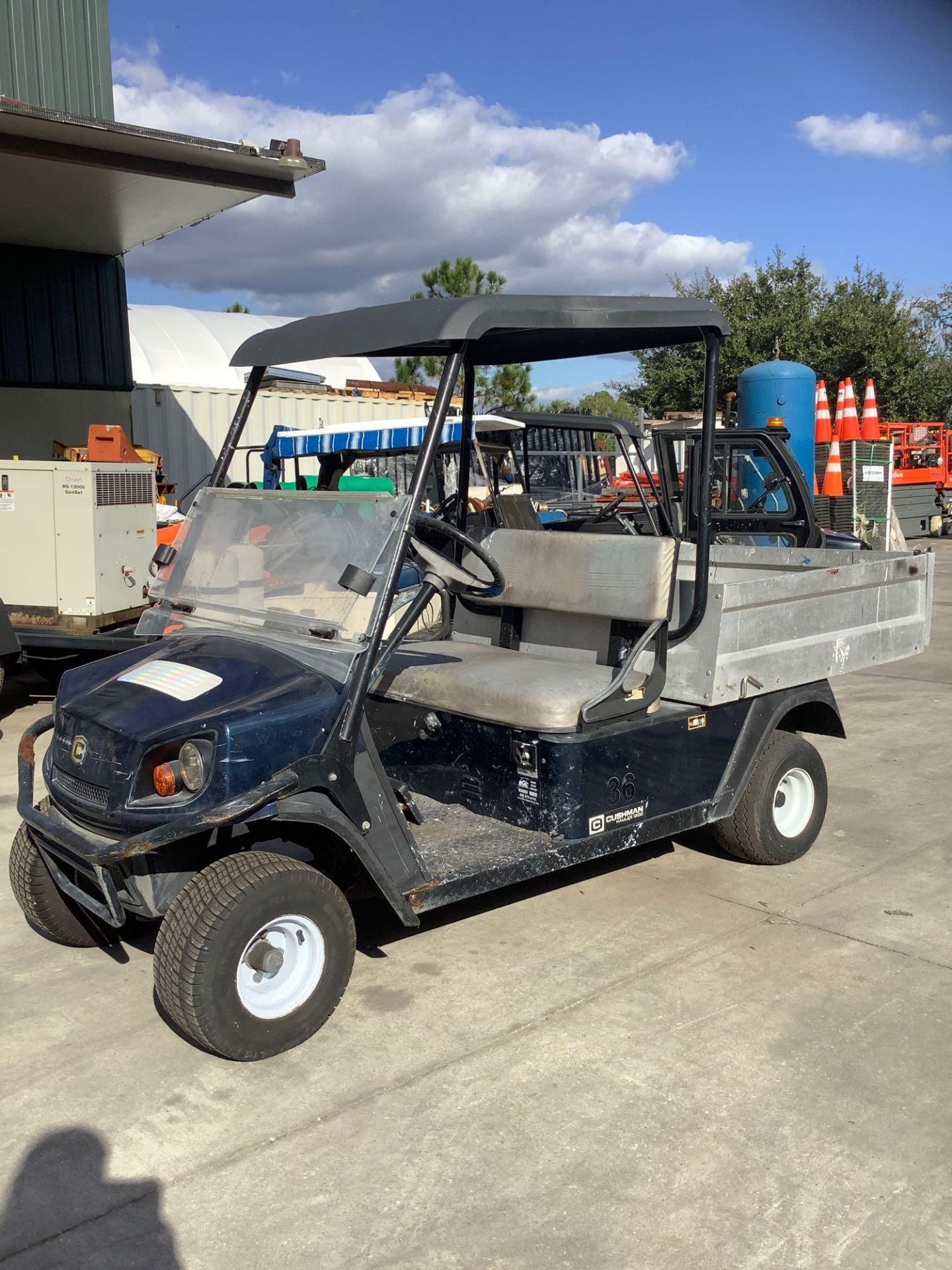 2016 CUSHMAN TEXTRON GOLF CART MODEL CSH HAUL 1200 G, GAS POWERED, KAWASAKI ENGINE, MANUAL DUMP BED, - Image 11 of 15