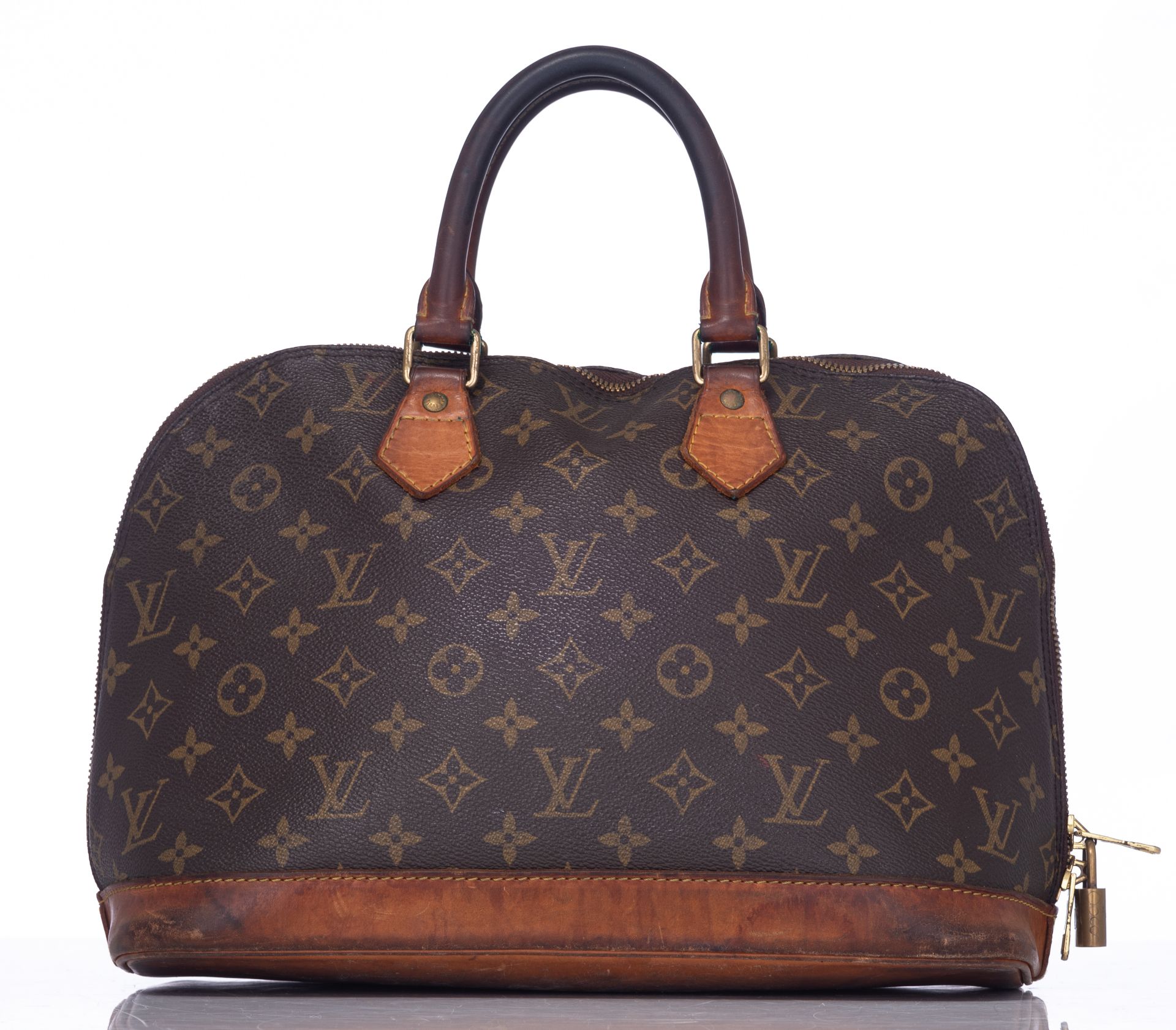 A collection of four Louis Vuitton Monogram handbags and two Delvaux handbagsÿ - Image 2 of 60