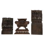 Two 17thC oak acanthus leaves sculpted corbels, H 77,5 - 48,5 cm / W 32 cm. Added a possibly Italian