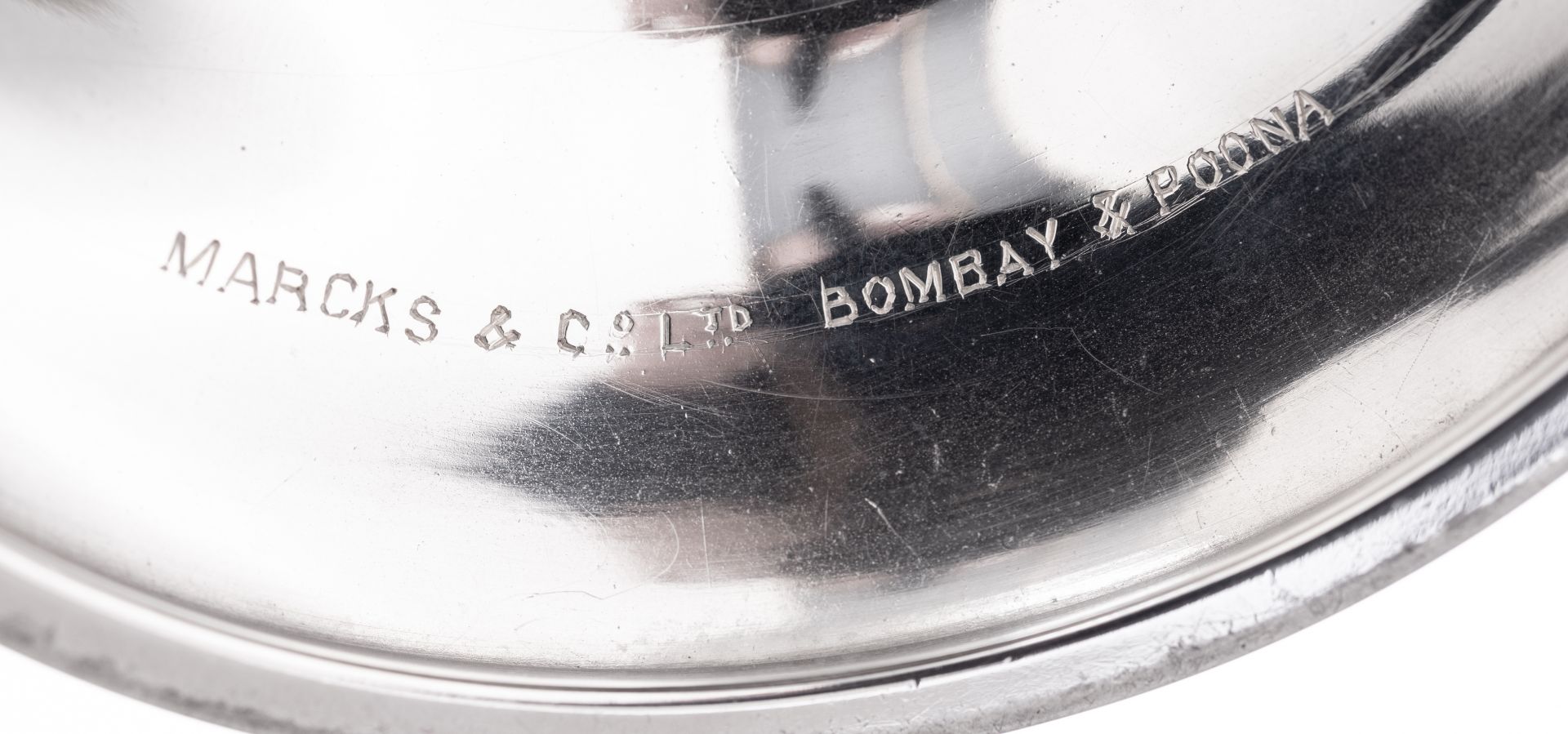 A fine English 'Arts & Crafts' silver coupe, marked 'Marcks & Cø Ltd. Bombay & Poona' (Birmingham), - Image 11 of 16