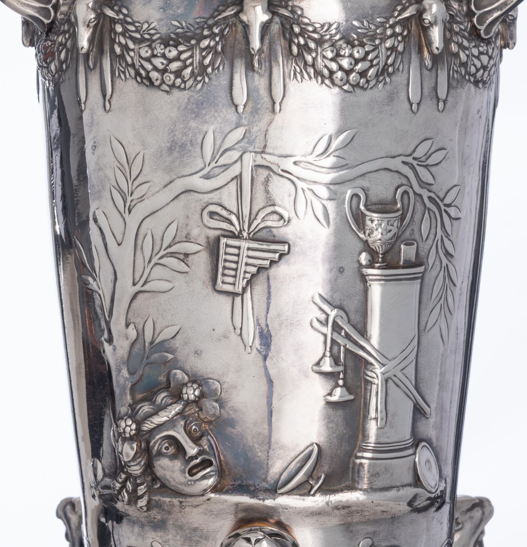 A pair of Greek-inspired silvered bronze amphora vases with classical-inspired decoration, F. Barbed - Image 9 of 14