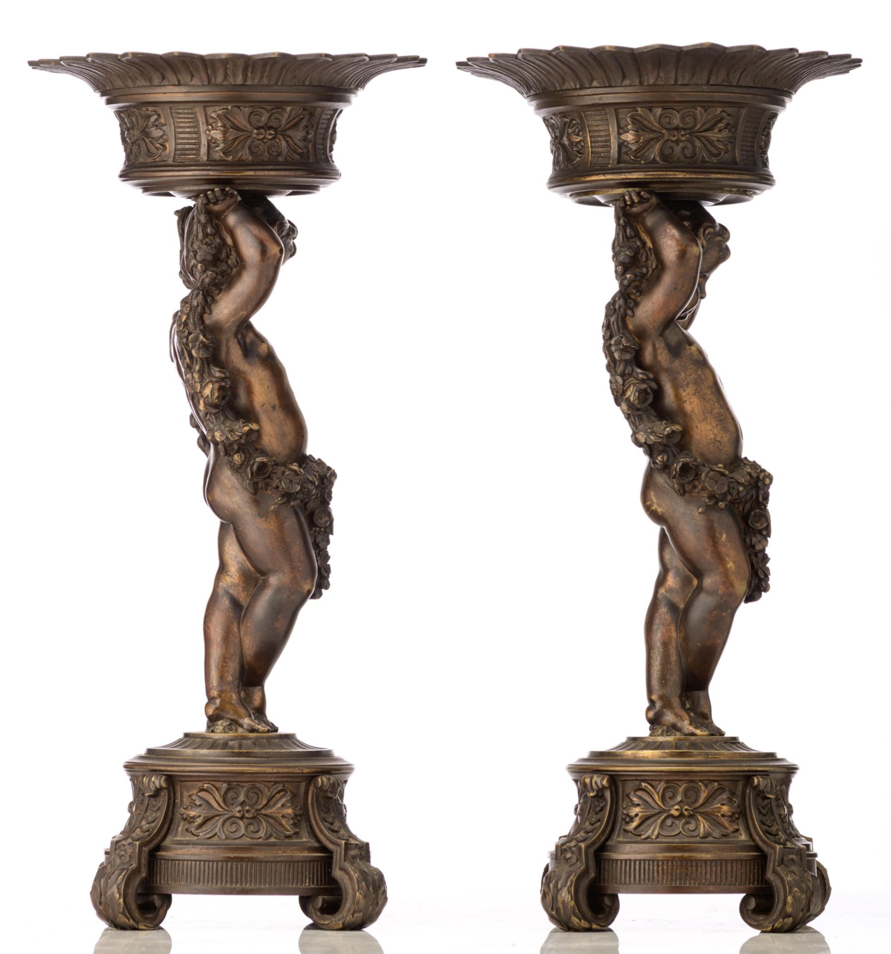 A pair of bronze urns, decorated with putti and garlands, H 40 cm - Image 4 of 11
