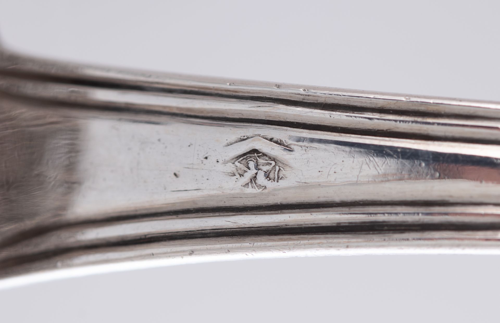 Two Paris hallmarked sugar sifter ladles, one with maker's mark of Philippe Berthiez (ca. 1840, weig - Image 18 of 21