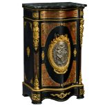 A fine Napoleon III ebonised wooden 'meuble d'appui' with a wavy front, decorated with Boulle marque