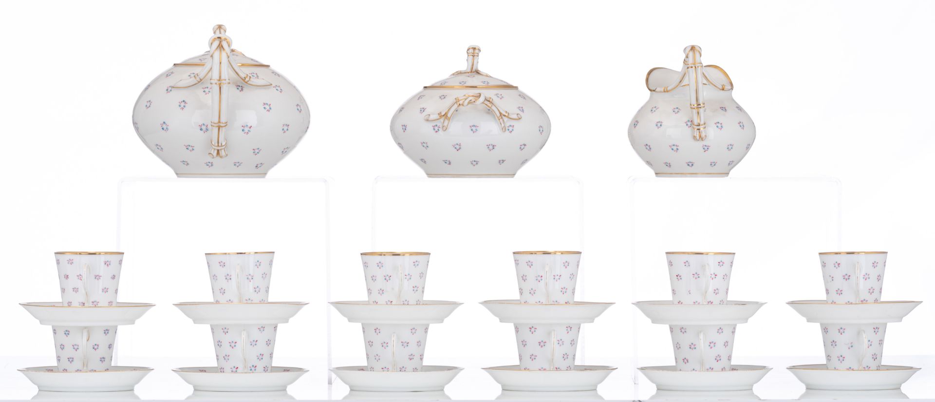 A complete Limoges gilt and polychrome decorated porcelain coffee set, marked 'J.P.L.' (Jean Pouyat - Bild 2 aus 10
