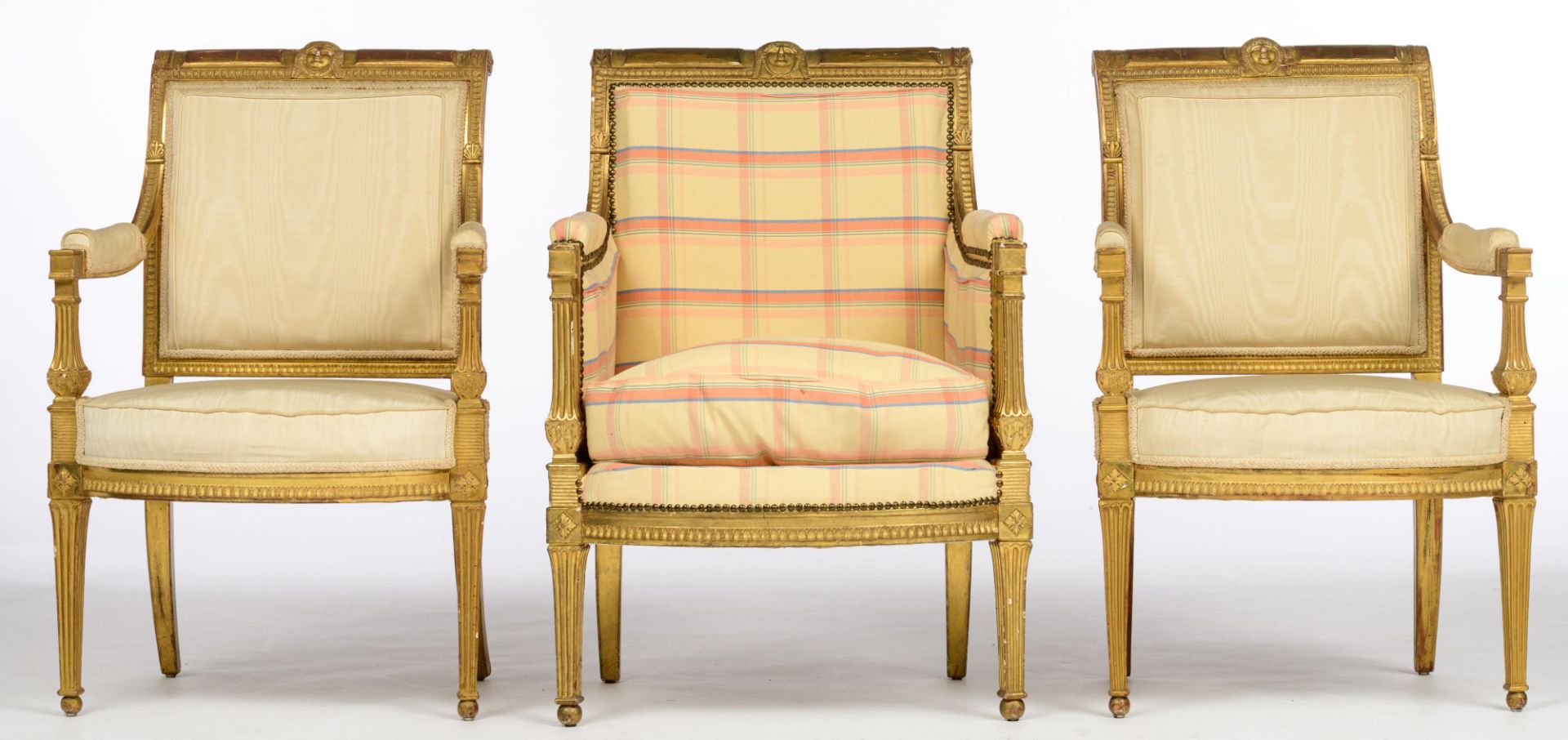 A gilt wooden French Directoire set of two armchairs and one 'bergŠre', 1795 - 1799, H 93 - W 58 - 6 - Image 2 of 14