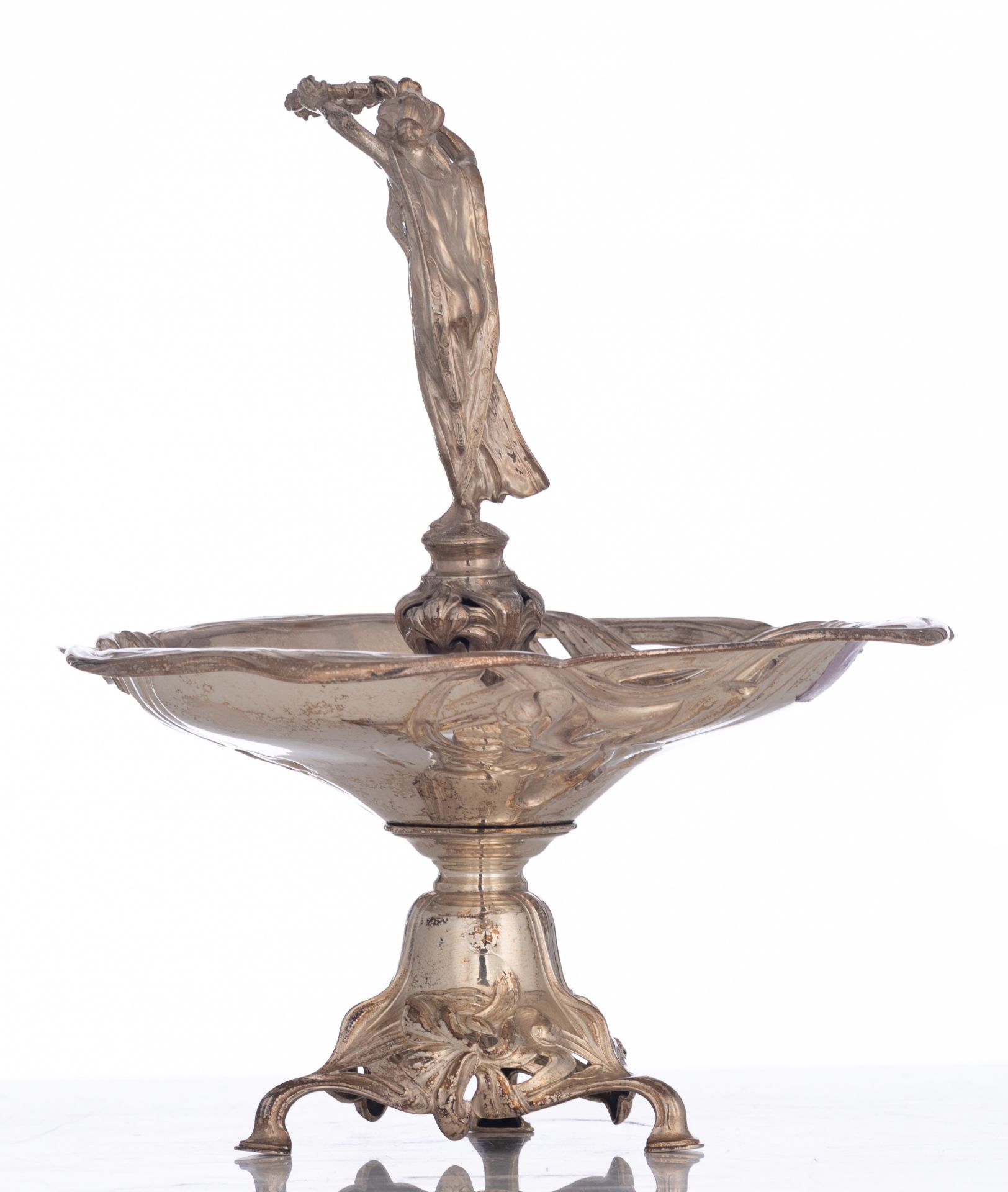 An Art Nouveau silver centrepiece, decorated with the lady in the centre holding a laurel wreath, Ge - Image 4 of 12