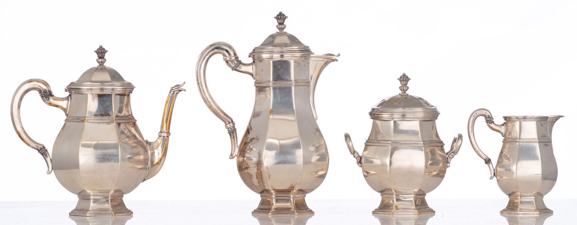A five-piece Neoclassical silver coffee and tea set, made by Wolfers - Belgium (between 1892 - 1942) - Image 4 of 17