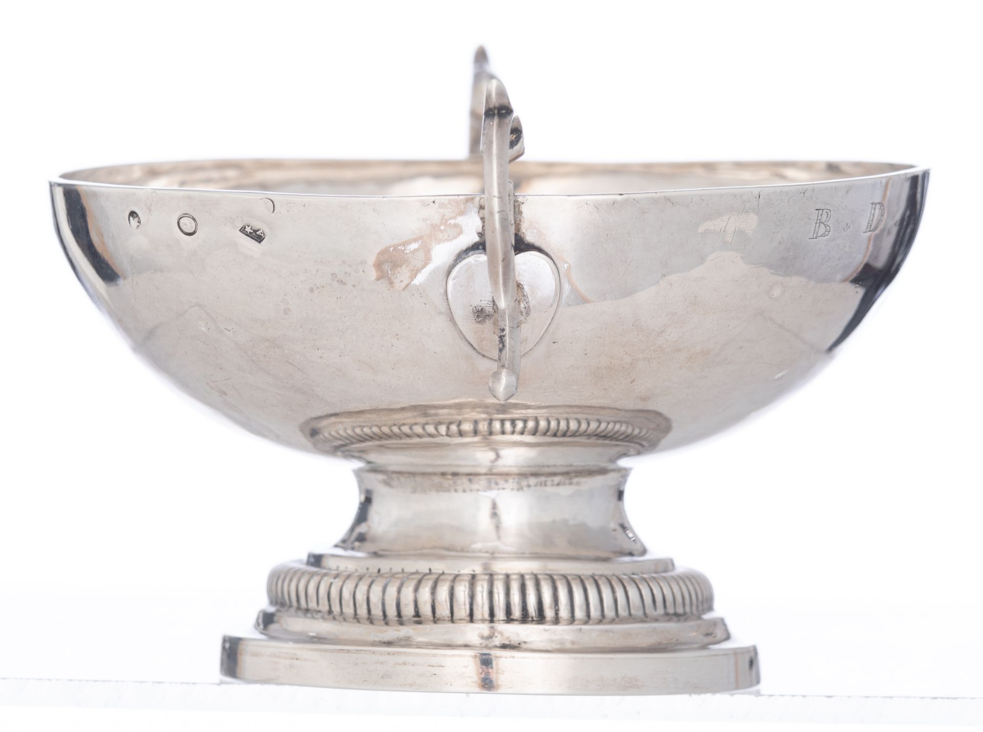 A fine Empire silver wedding cup monogrammed 'B.D.', hallmarked Dijon (1809-1819), 950/000, H 8,5 - - Image 2 of 13