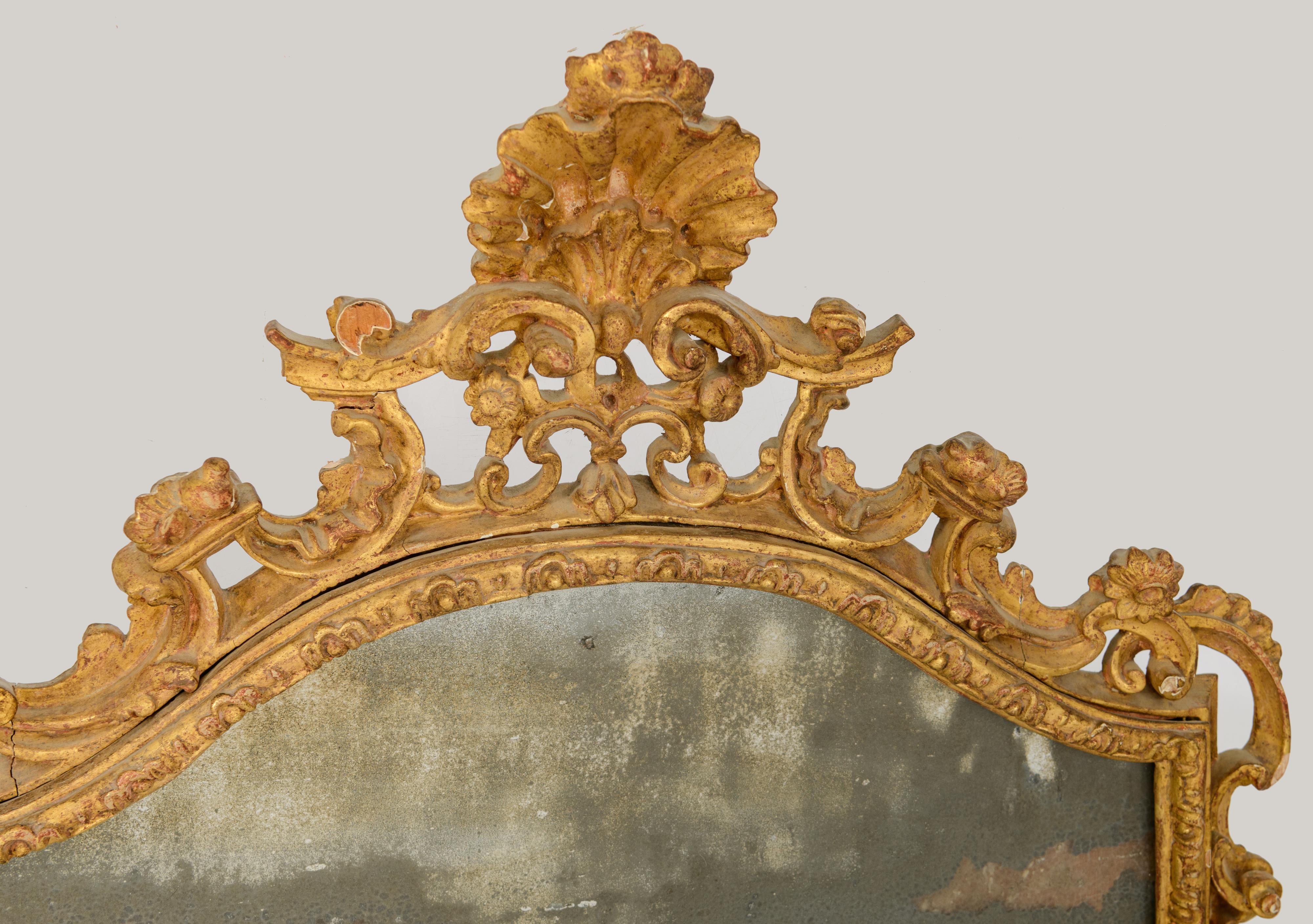 A gilt and finely carved Baroque Venetian wall mirror, decorated with shells and volutes, 18thC, H 1 - Image 5 of 8