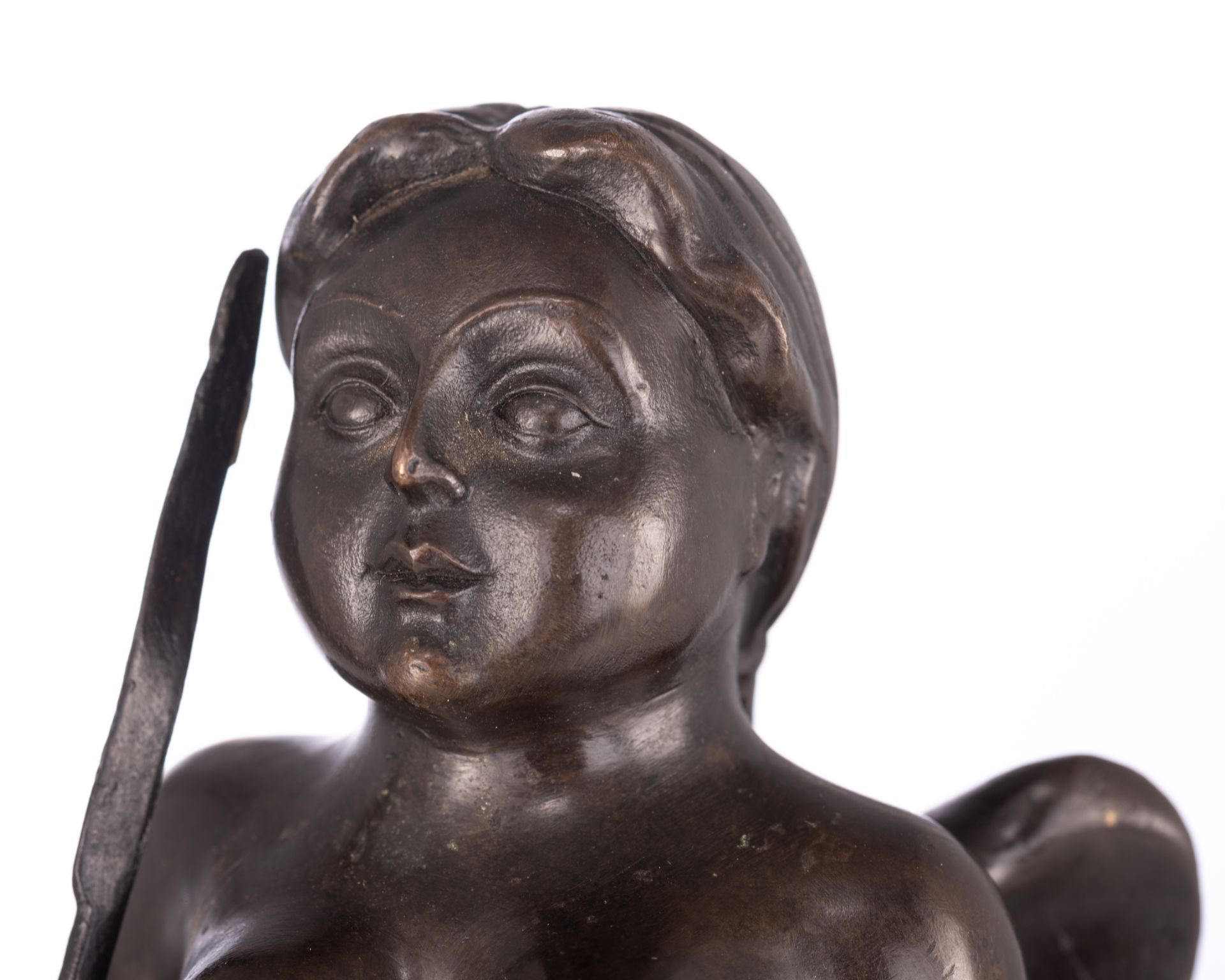 Rubin, ' El Pensamiento' bronze sculpture made as a homage to Fernando Botero, on a black marble bas - Image 8 of 12