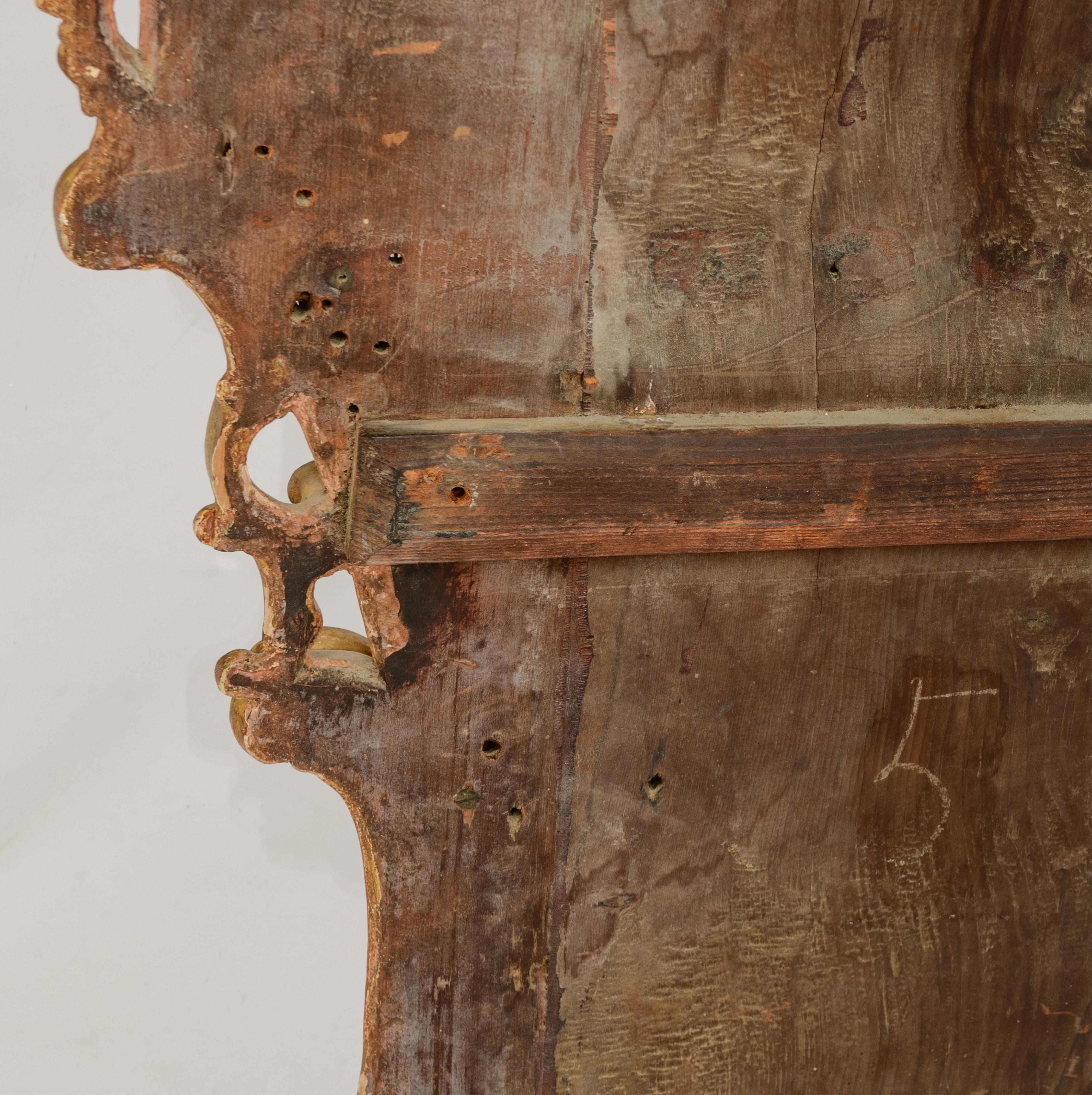 A gilt and finely carved Baroque Venetian wall mirror, decorated with shells and volutes, 18thC, H 1 - Image 8 of 8