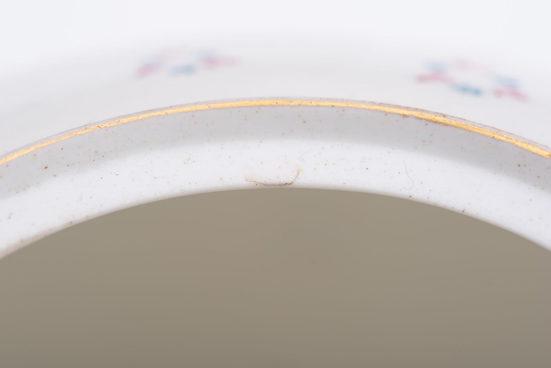 A complete Limoges gilt and polychrome decorated porcelain coffee set, marked 'J.P.L.' (Jean Pouyat - Bild 9 aus 10