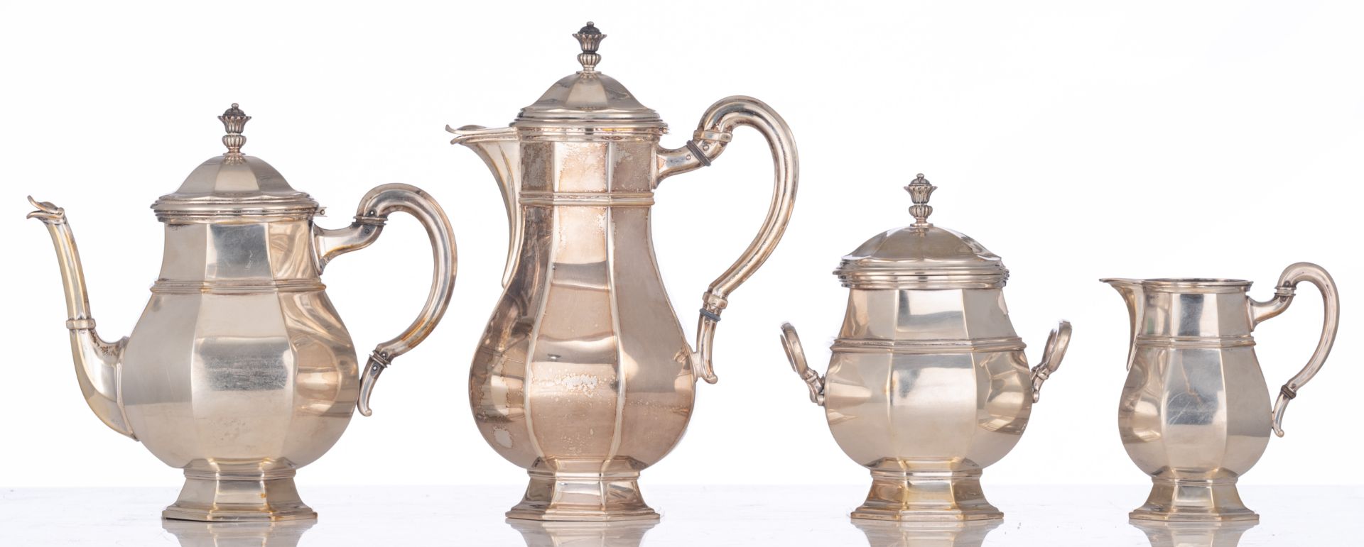 A five-piece Neoclassical silver coffee and tea set, made by Wolfers - Belgium (between 1892 - 1942) - Image 2 of 17