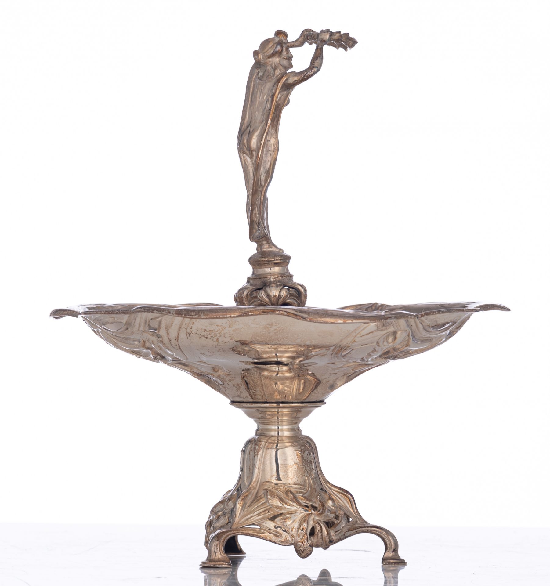 An Art Nouveau silver centrepiece, decorated with the lady in the centre holding a laurel wreath, Ge - Image 5 of 12