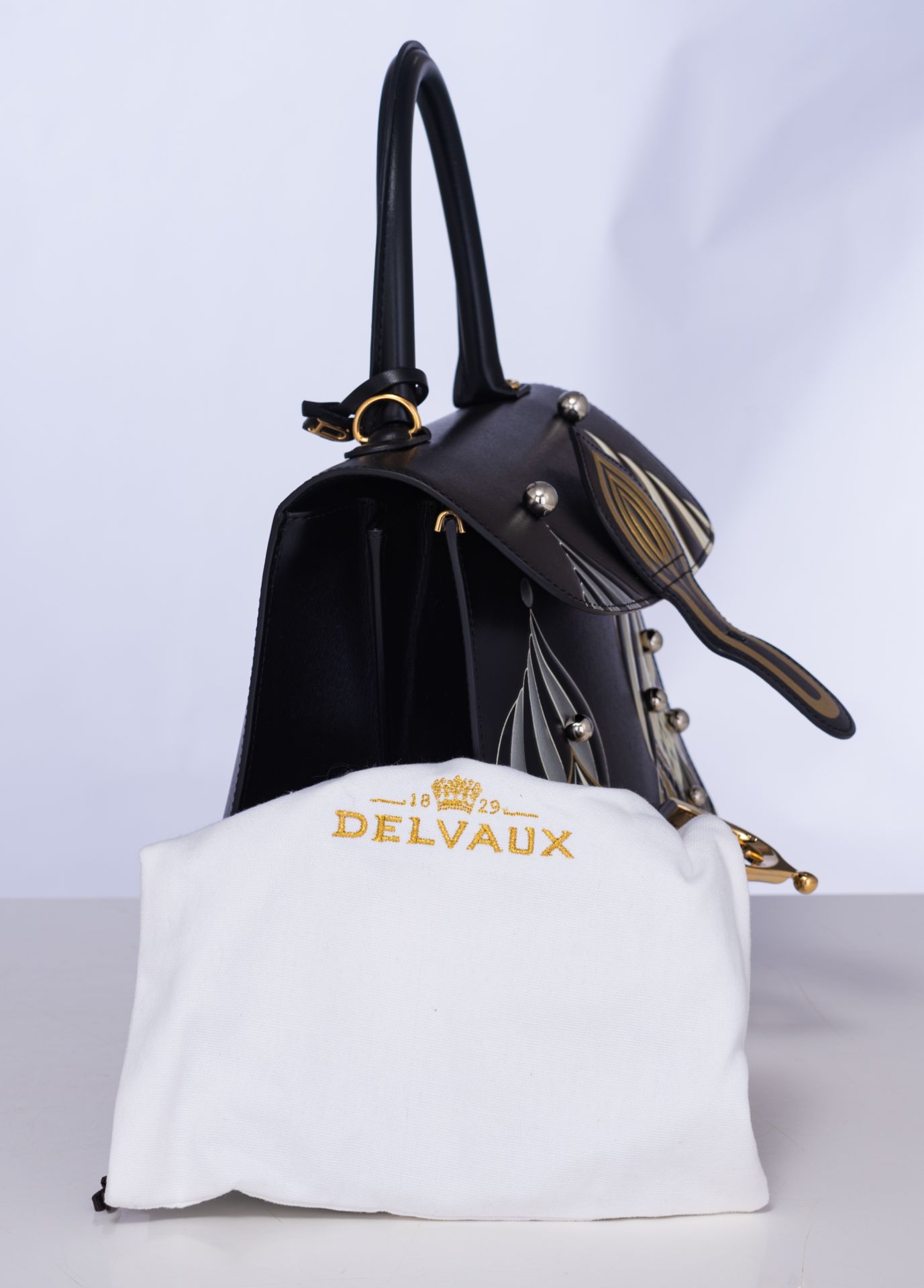 A black leather Delvaux Brillant Bolshoi MMS 'Winter Rhapsody' handbag, displaying Slavic winter lan - Image 13 of 14