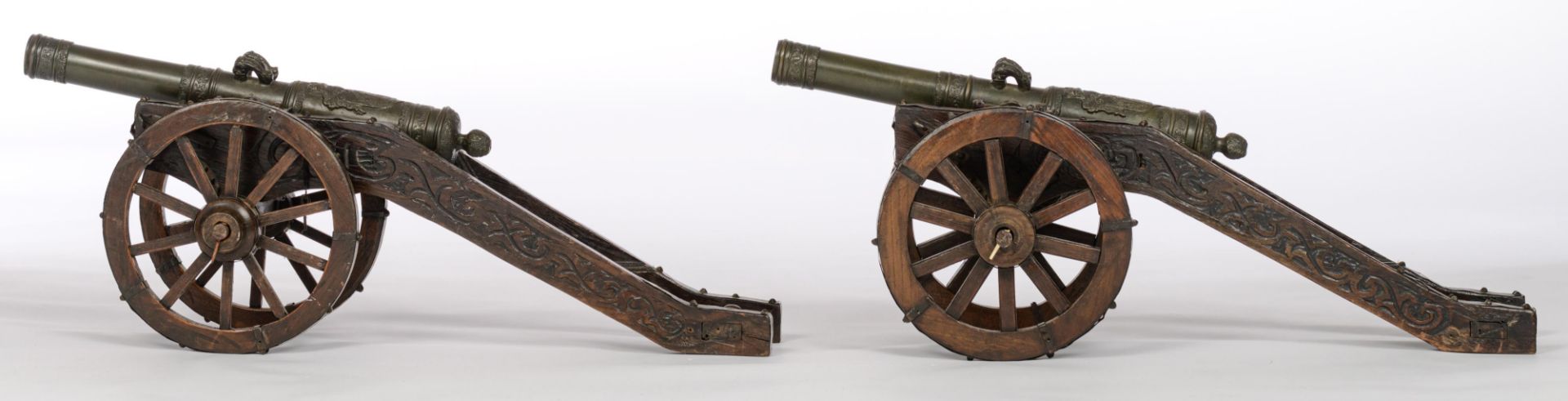 A pair of miniature bronze cannons, with the coat of arms of Dinant and inscription 'Nollet-Macret D - Bild 4 aus 7