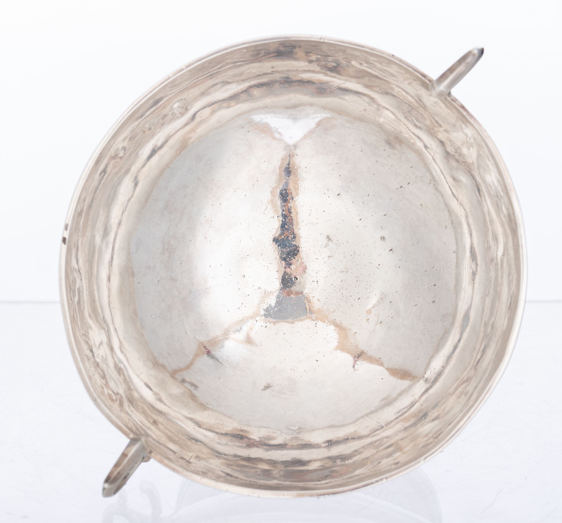 A fine Empire silver wedding cup monogrammed 'B.D.', hallmarked Dijon (1809-1819), 950/000, H 8,5 - - Image 5 of 13
