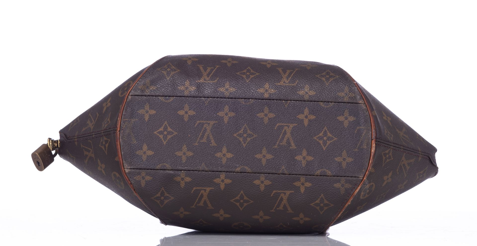 A collection of four Louis Vuitton Monogram handbags and two Delvaux handbagsÿ - Image 16 of 60