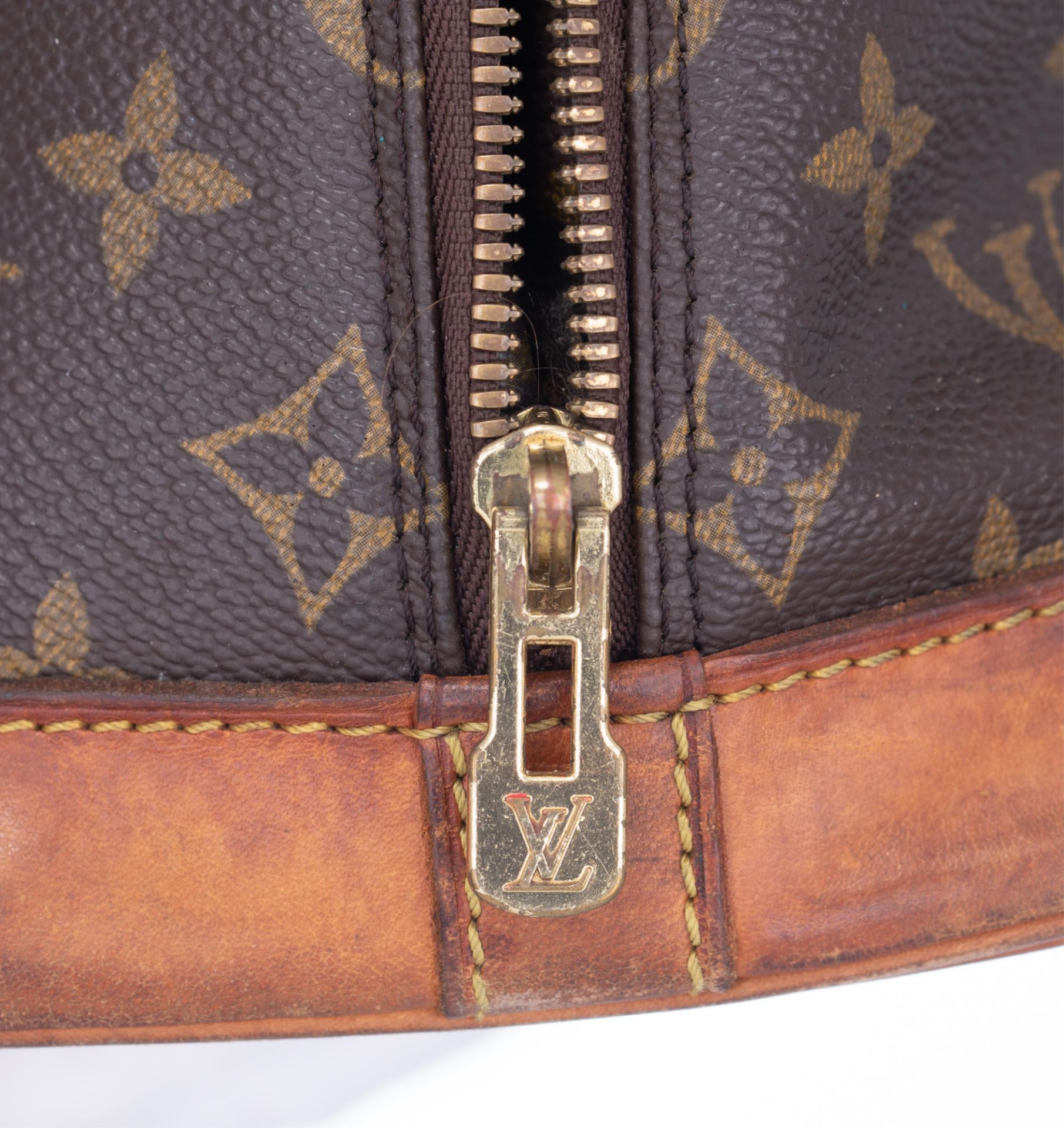 A collection of four Louis Vuitton Monogram handbags and two Delvaux handbagsÿ - Image 35 of 60