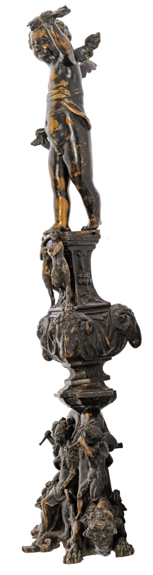 An impressive pair of Renaissance style patinated bronze andirons, topped with winged putti above an - Bild 3 aus 7