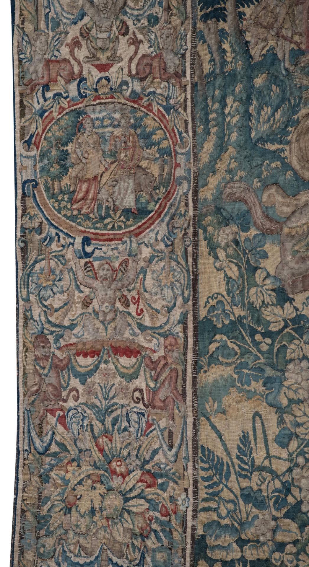 A Flemish wall tapestry, depicting wild boar hunting scenes, the border richly decorated with variou - Bild 20 aus 26
