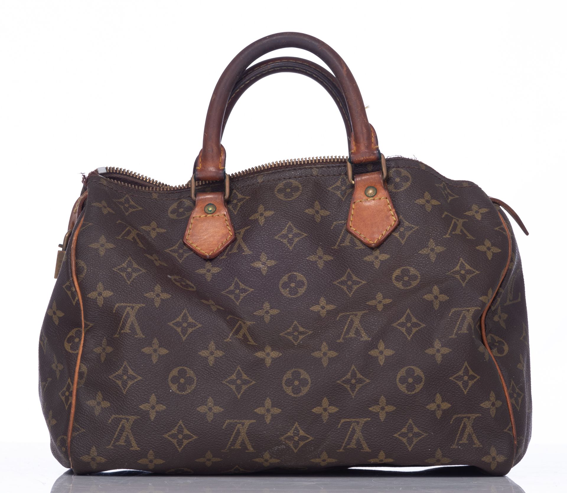 A collection of four Louis Vuitton Monogram handbags and two Delvaux handbagsÿ - Image 9 of 60